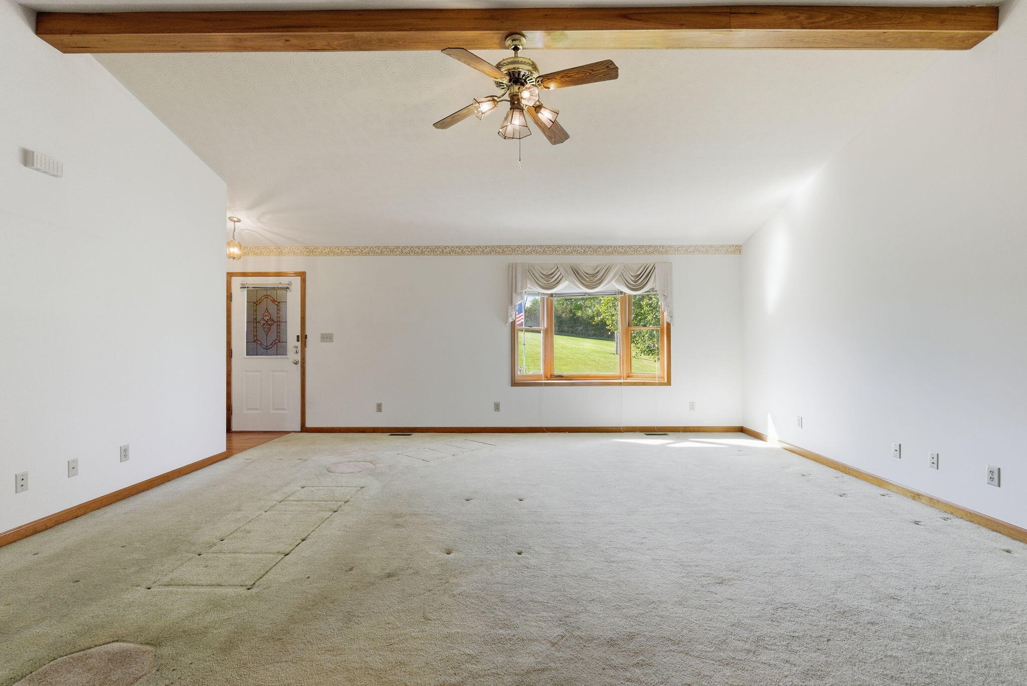 742 Colby Road Property Photo 11