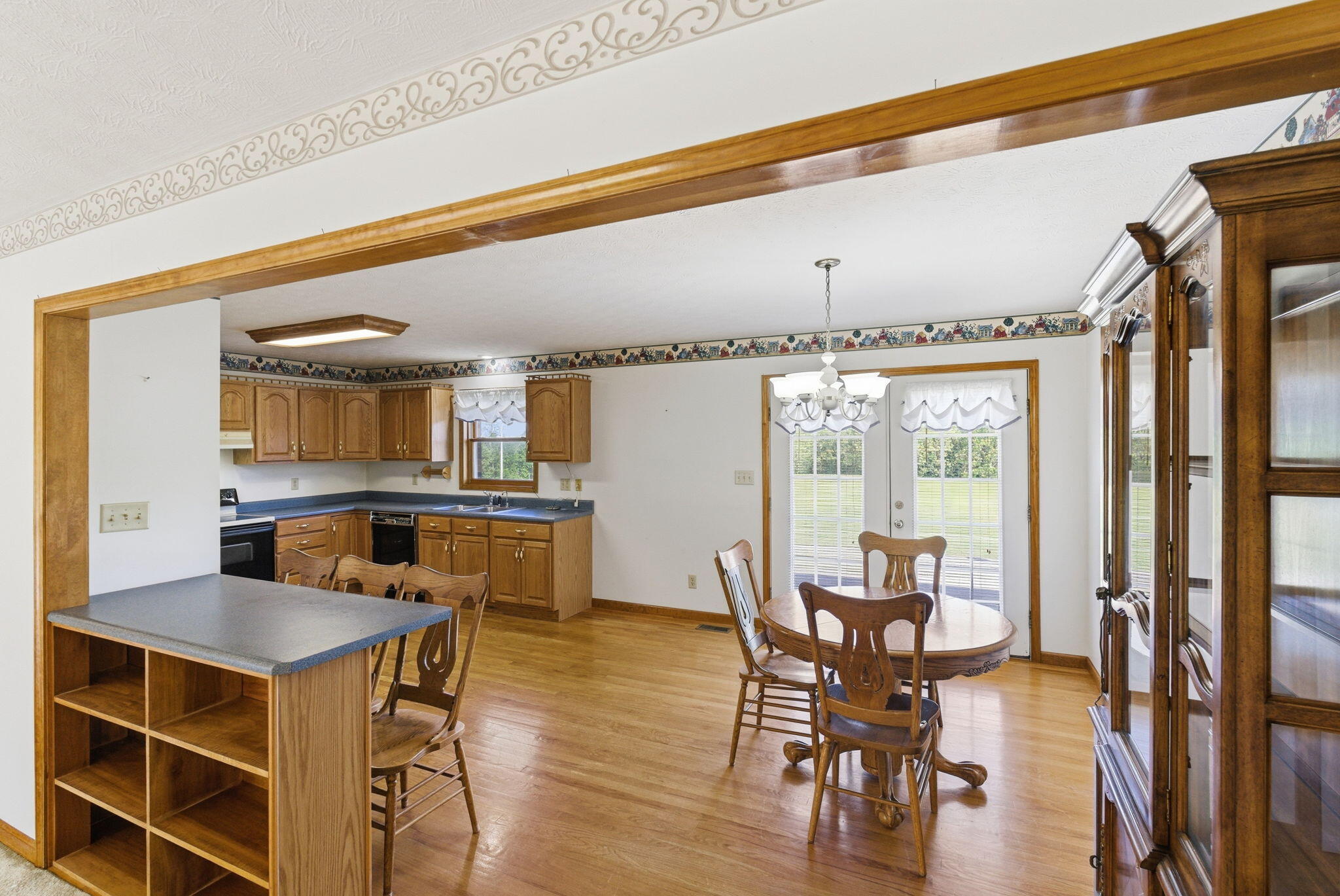 742 Colby Road Property Photo 14