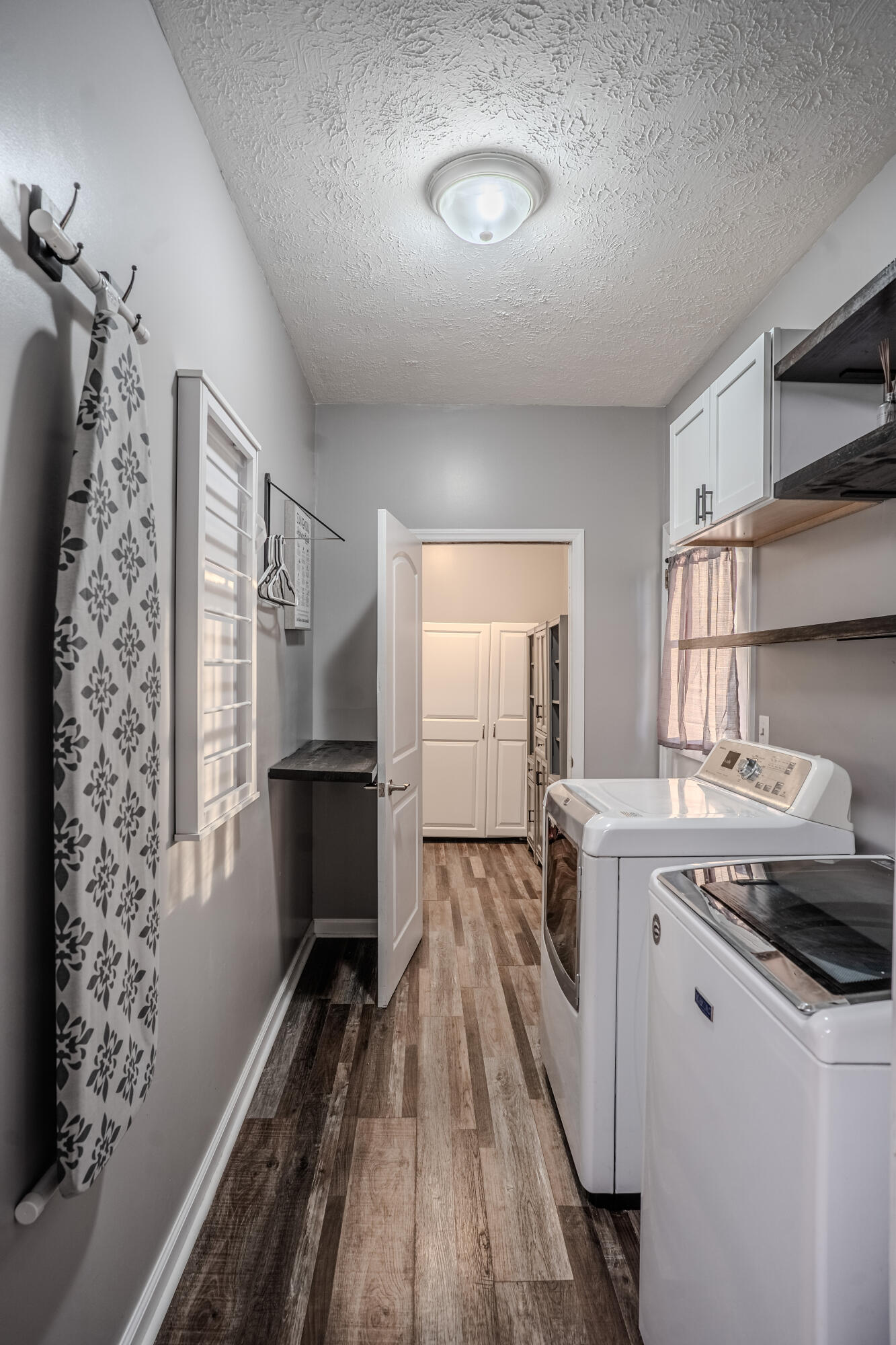 1229 Miami Trail Property Photo 21