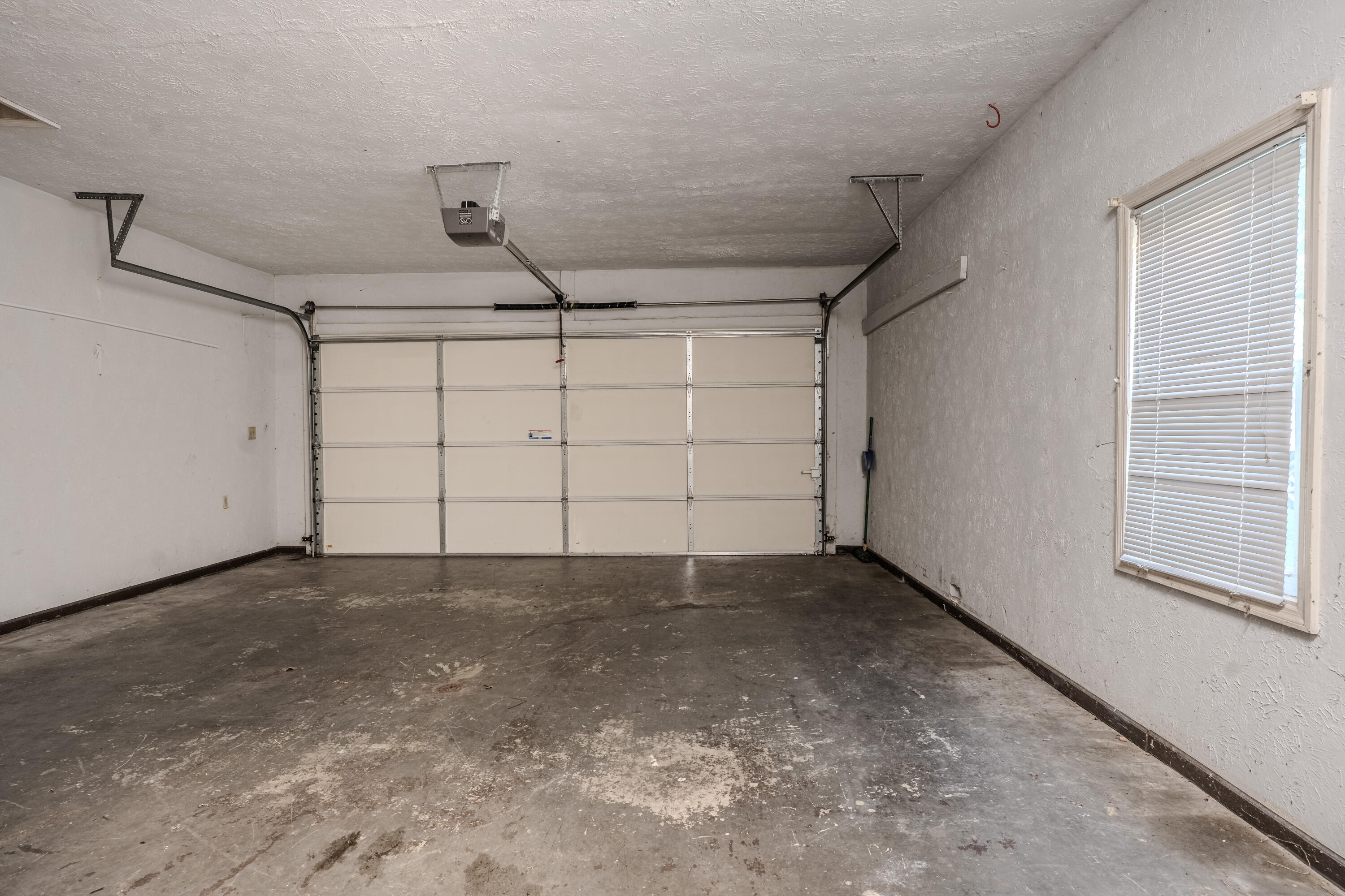 1229 Miami Trail Property Photo 23
