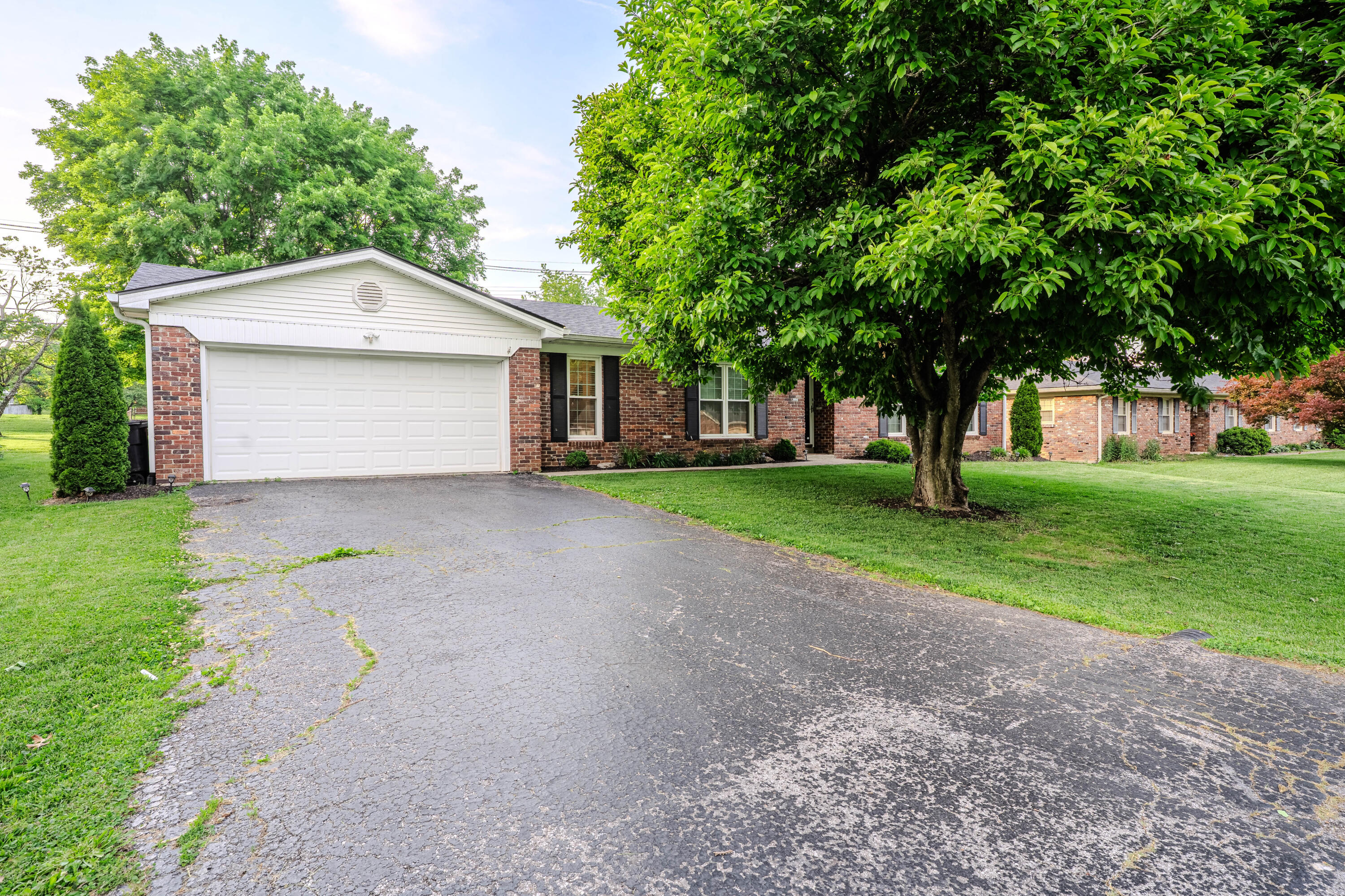 1229 Miami Trail Property Photo 28