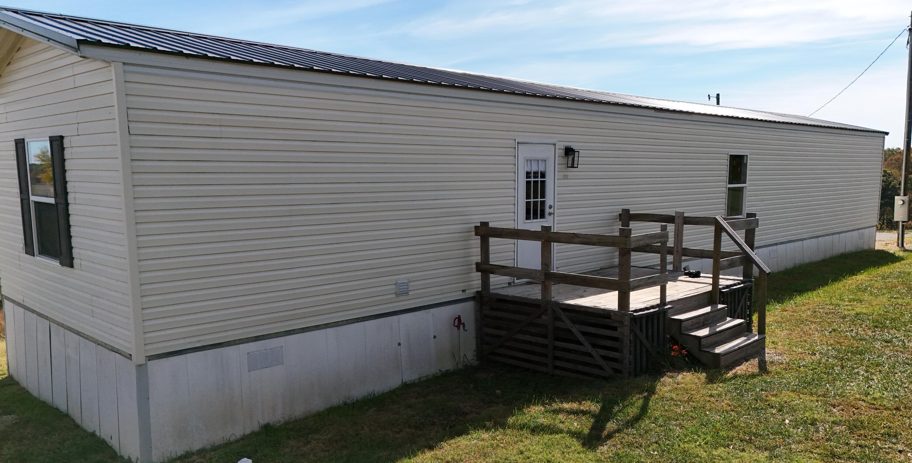 8680 Highway 196 Property Photo 6