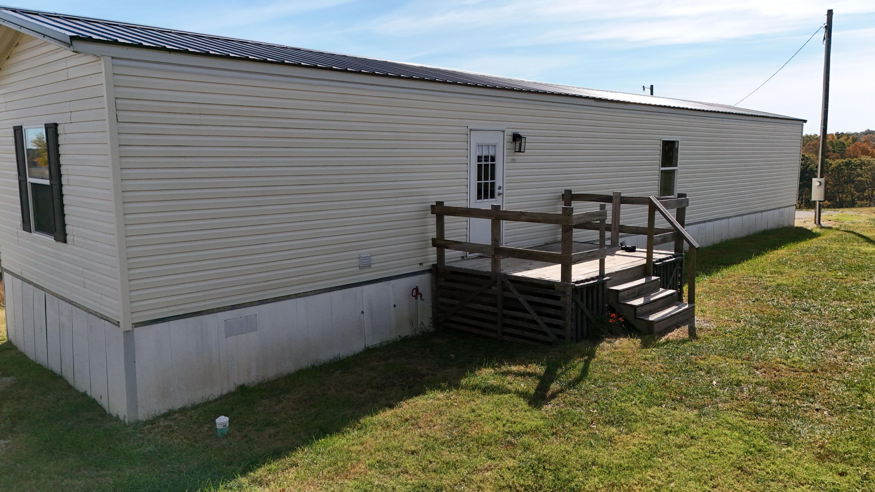 8680 Highway 196 Property Photo 8