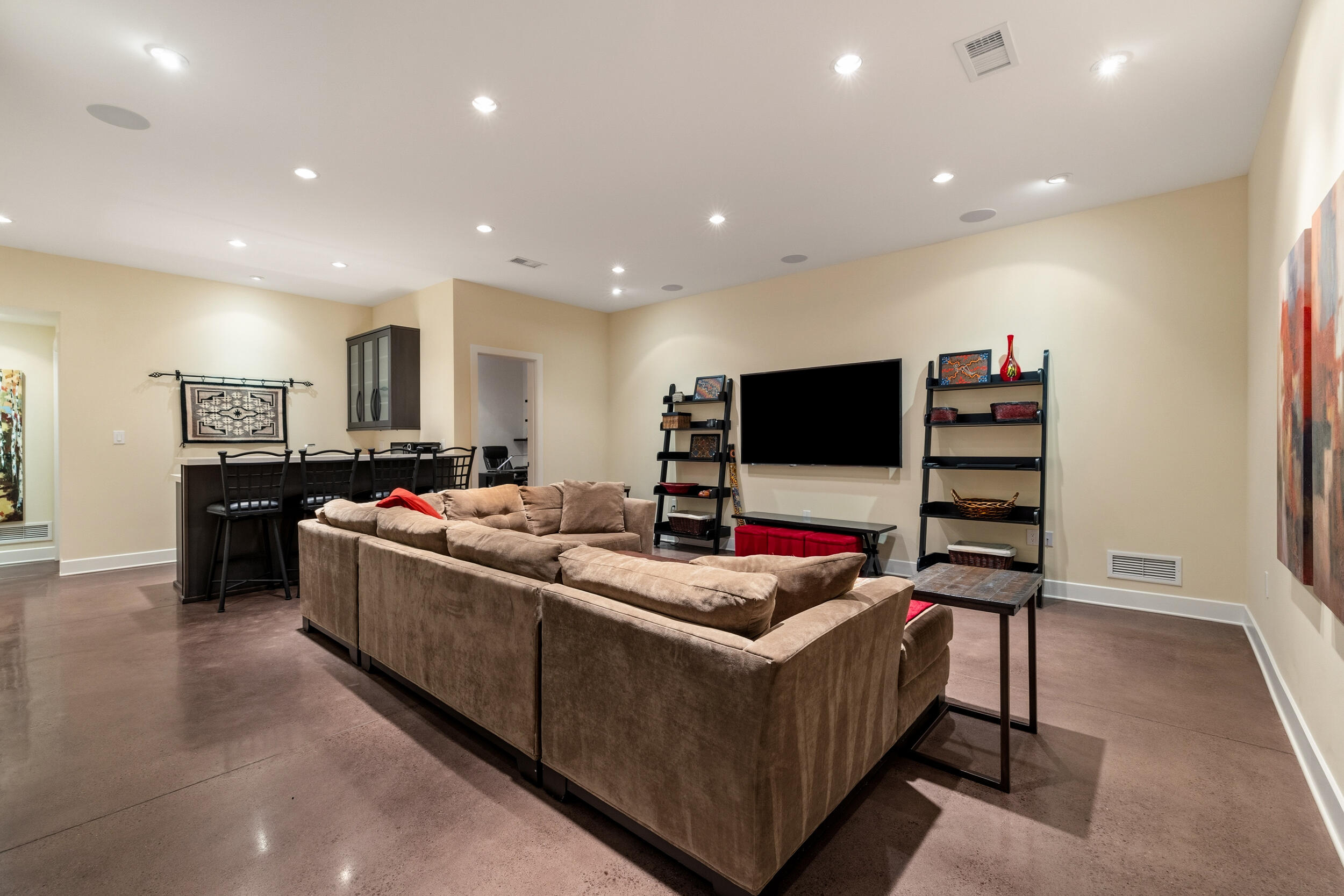 1897 Hart Road Property Photo 32