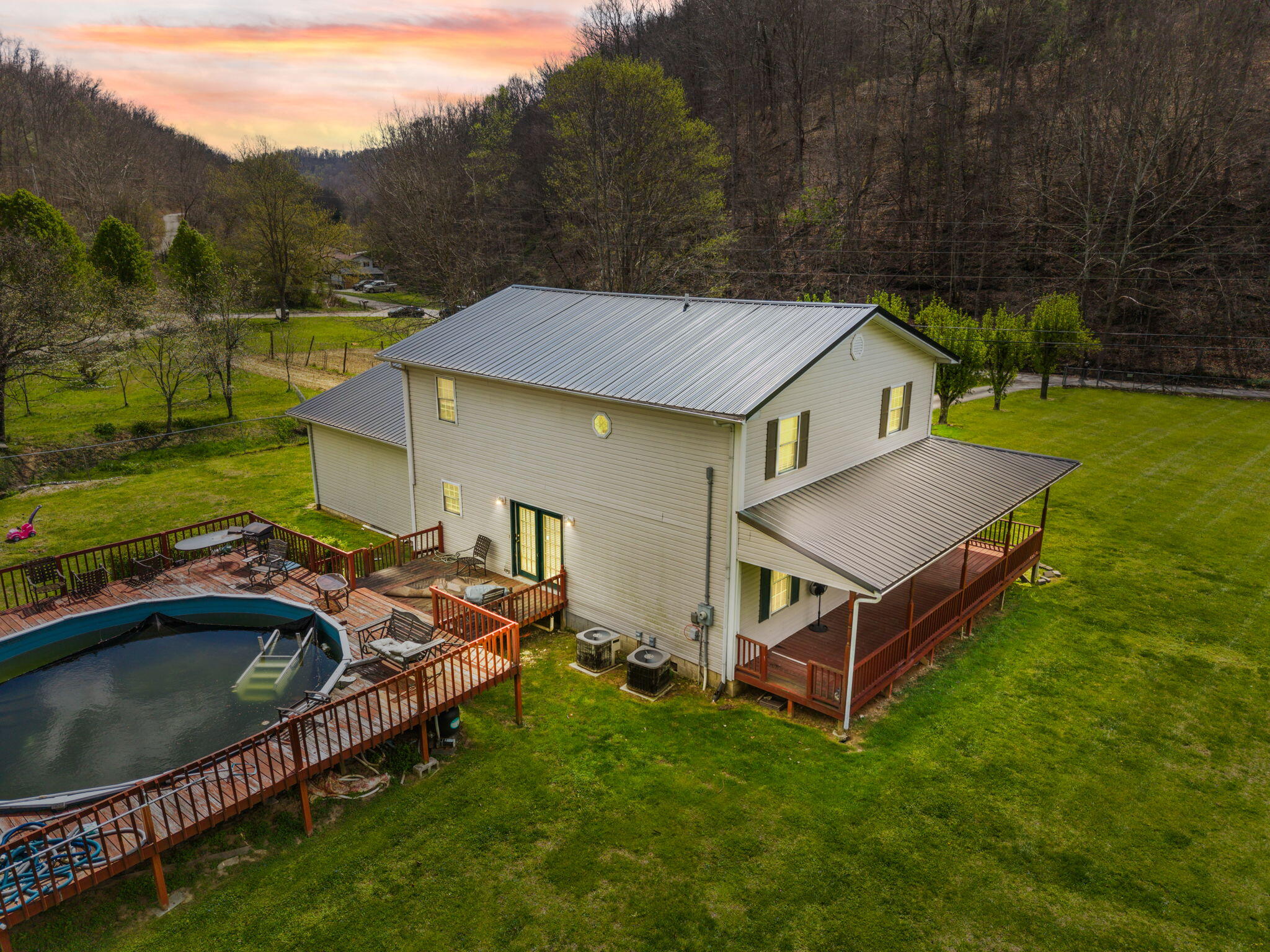 321 Saplin Fork Road Property Photo 45