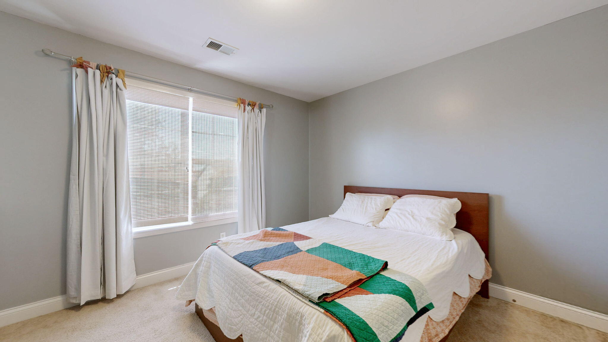2380 Merluna Drive Property Photo 18