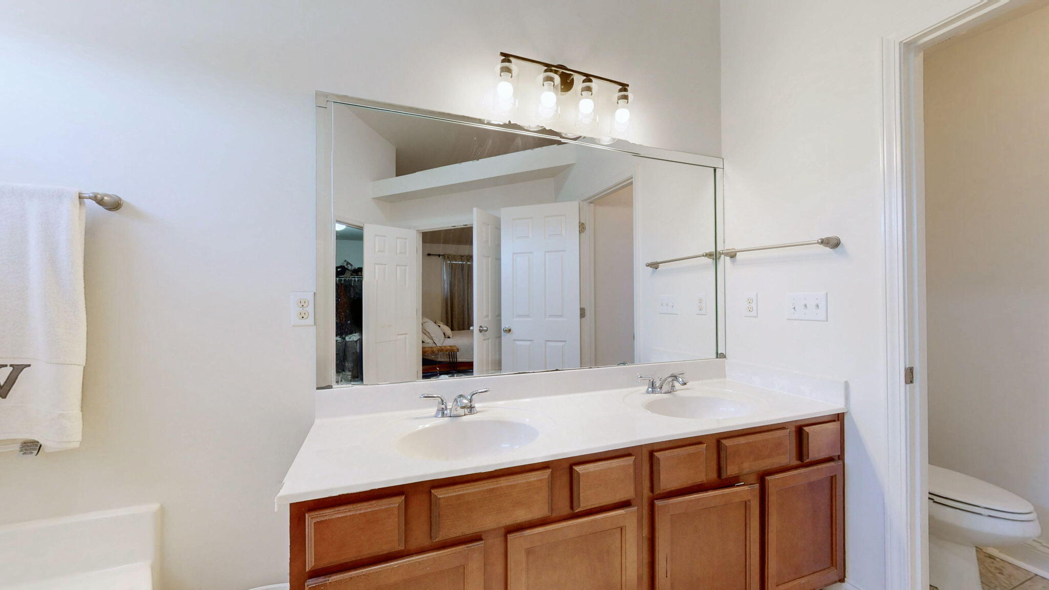 2380 Merluna Drive Property Photo 26