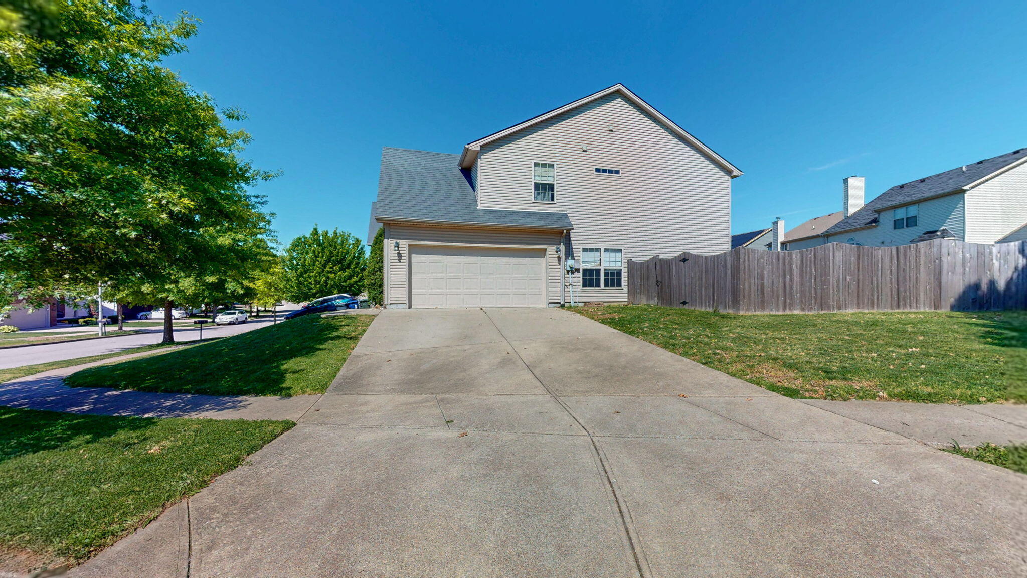 2380 Merluna Drive Property Photo 34