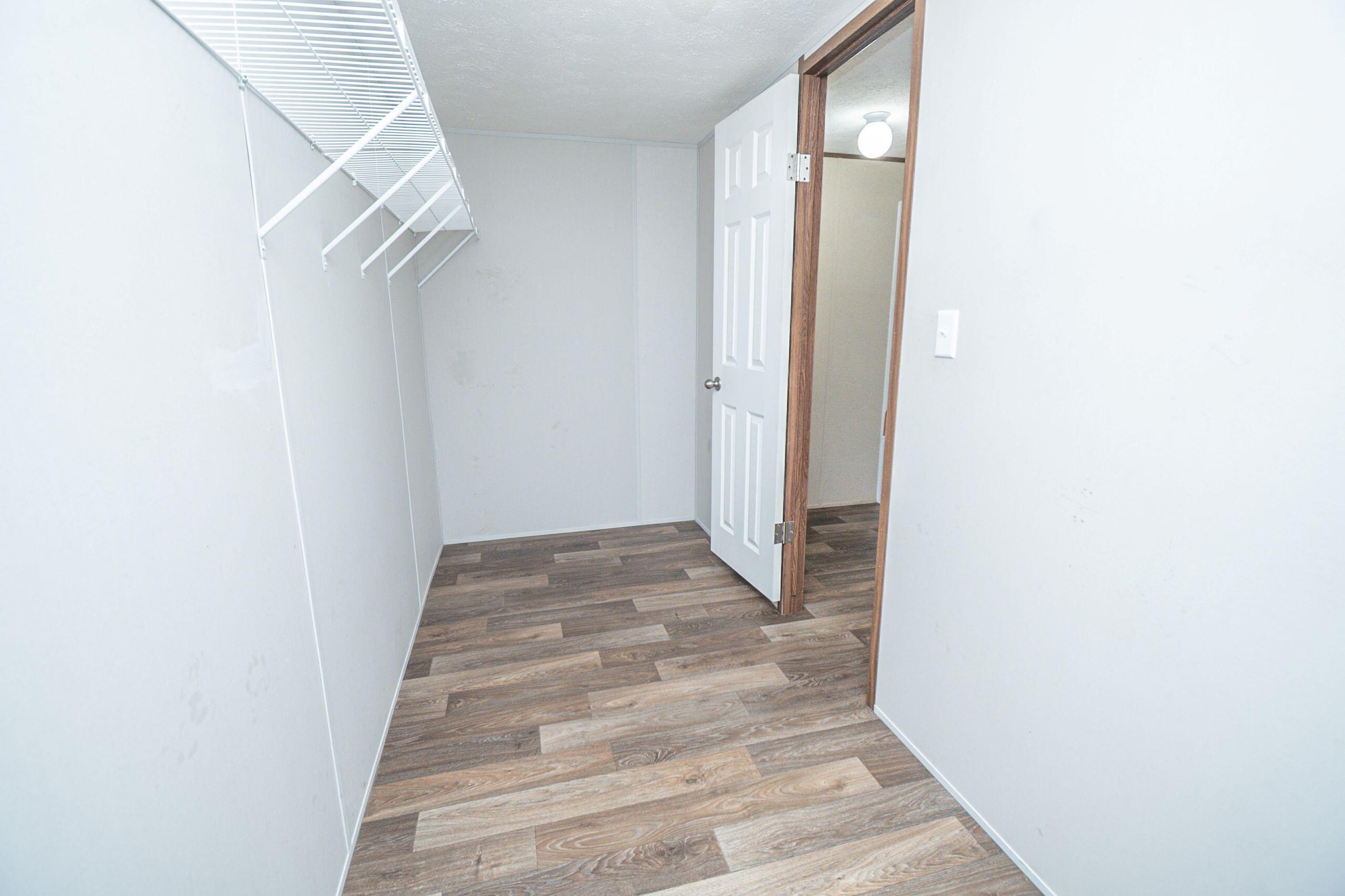 2504 Wallow Hole Road Property Photo 15