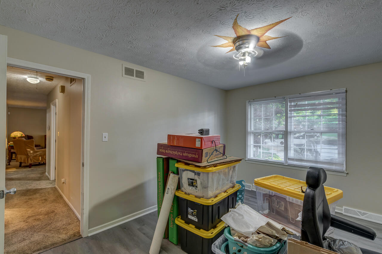 1517 Kelly Circle Property Photo 25