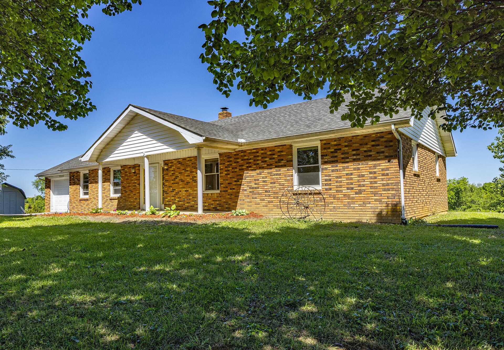 2335 Liberty Road Property Photo 3