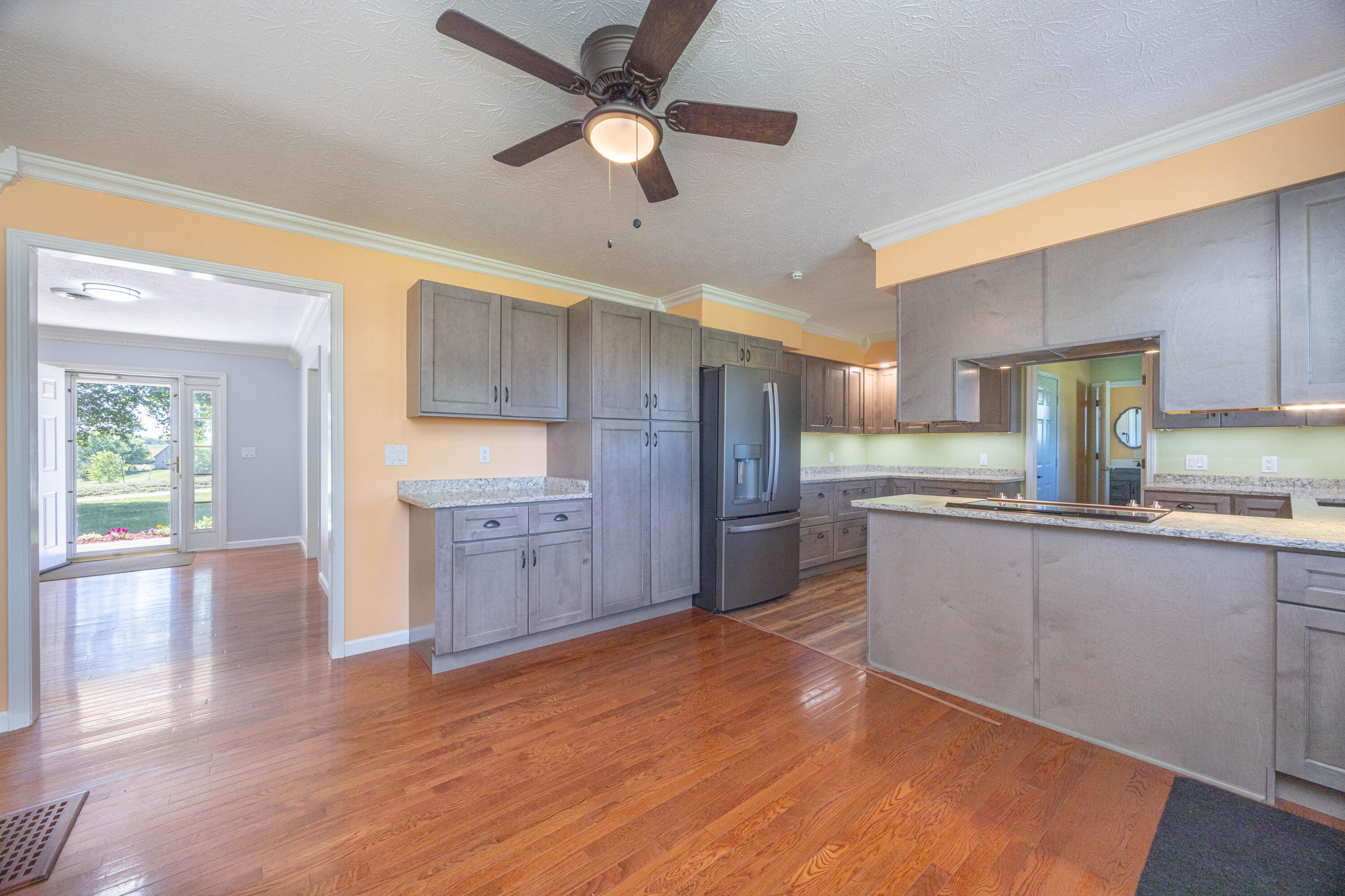 2335 Liberty Road Property Photo 8