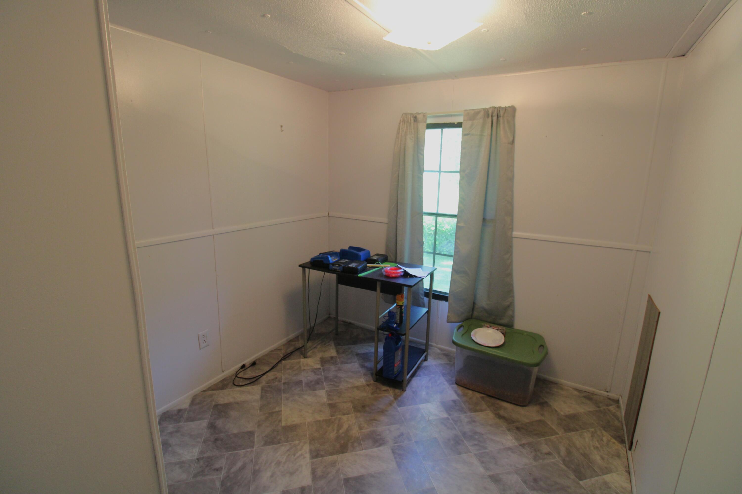 125 Boots Marie Boulevard Property Photo 18