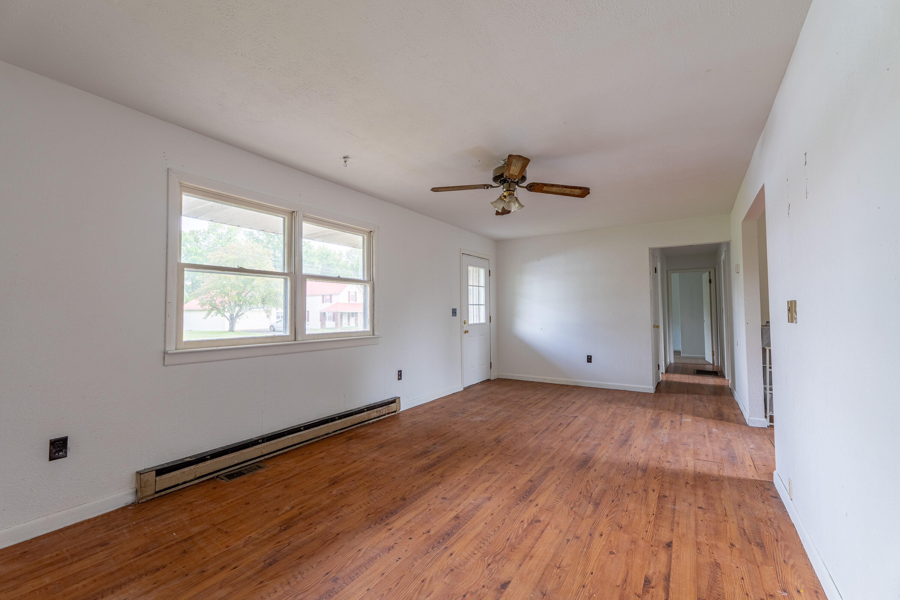 2122 State Highway 1651 Property Photo 11