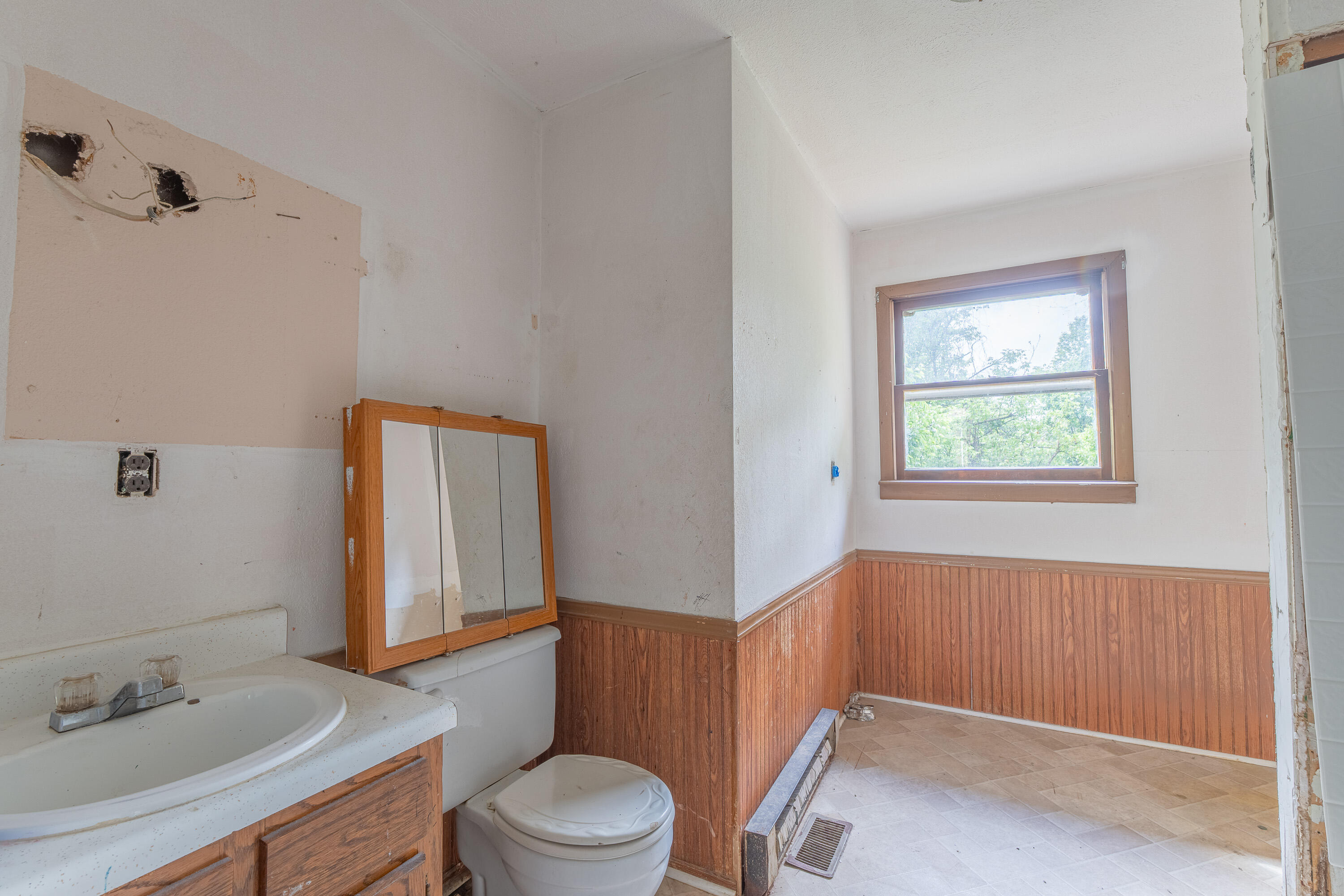 2122 State Highway 1651 Property Photo 20