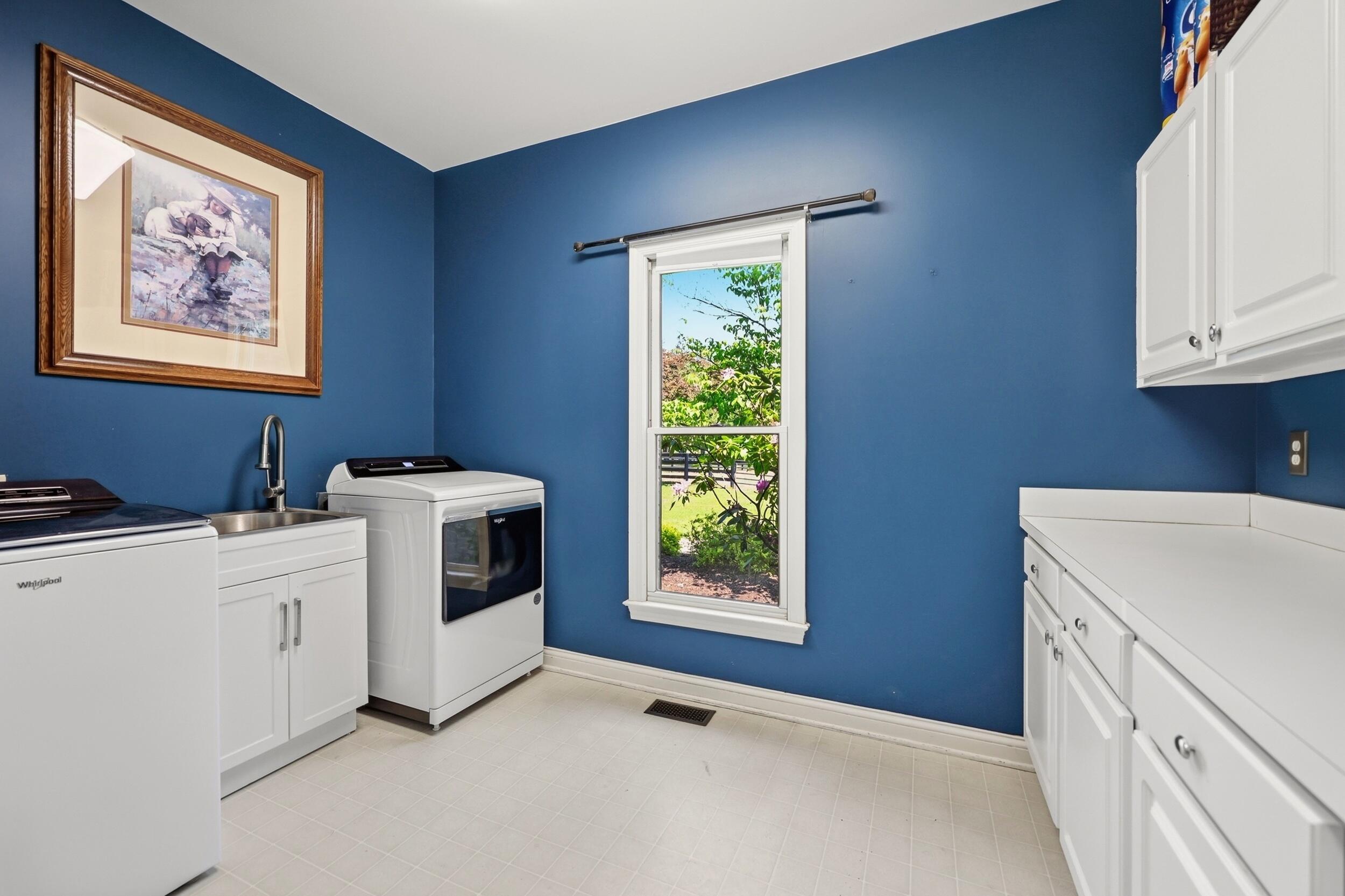 1300 Troy Road Property Photo 25