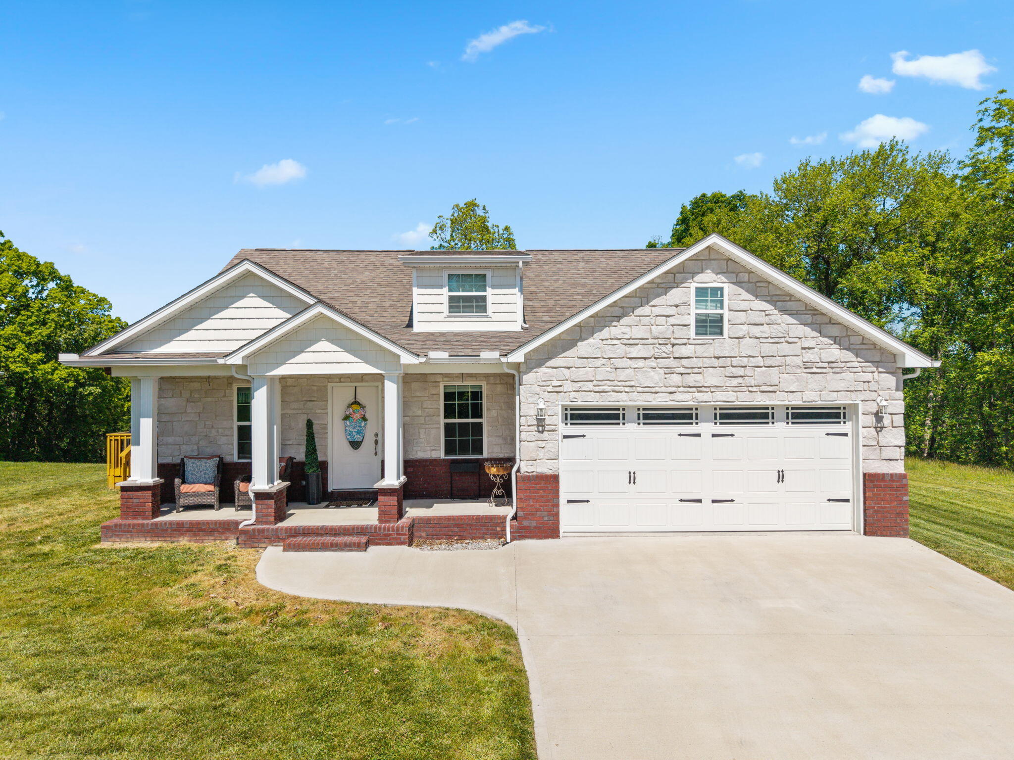964 Mcwhorter Road Property Photo 16