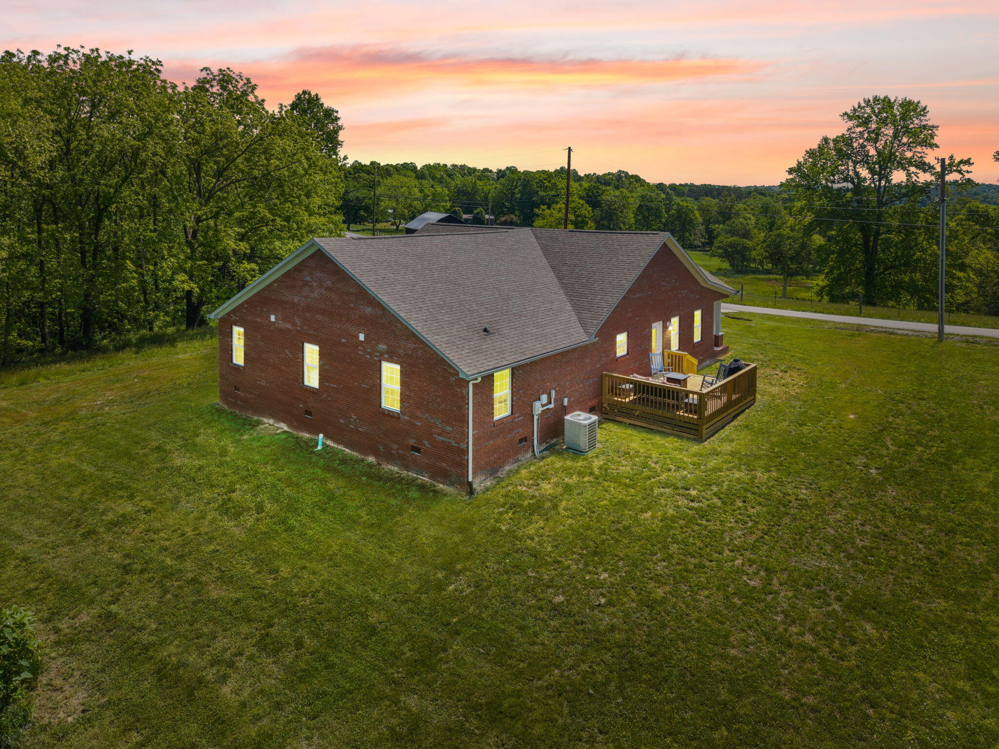964 Mcwhorter Road Property Photo 17
