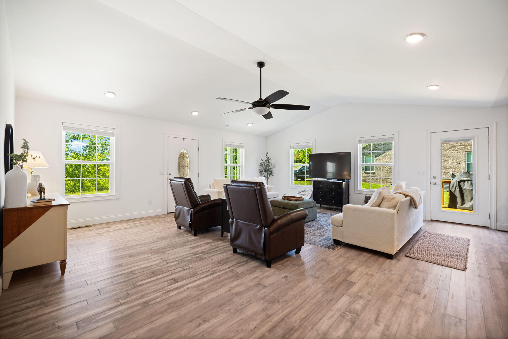 964 Mcwhorter Road Property Photo 31