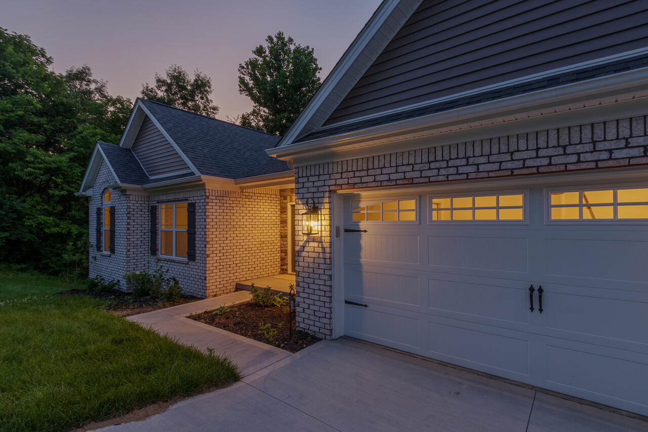 101 Sheldrake Court Property Photo 3
