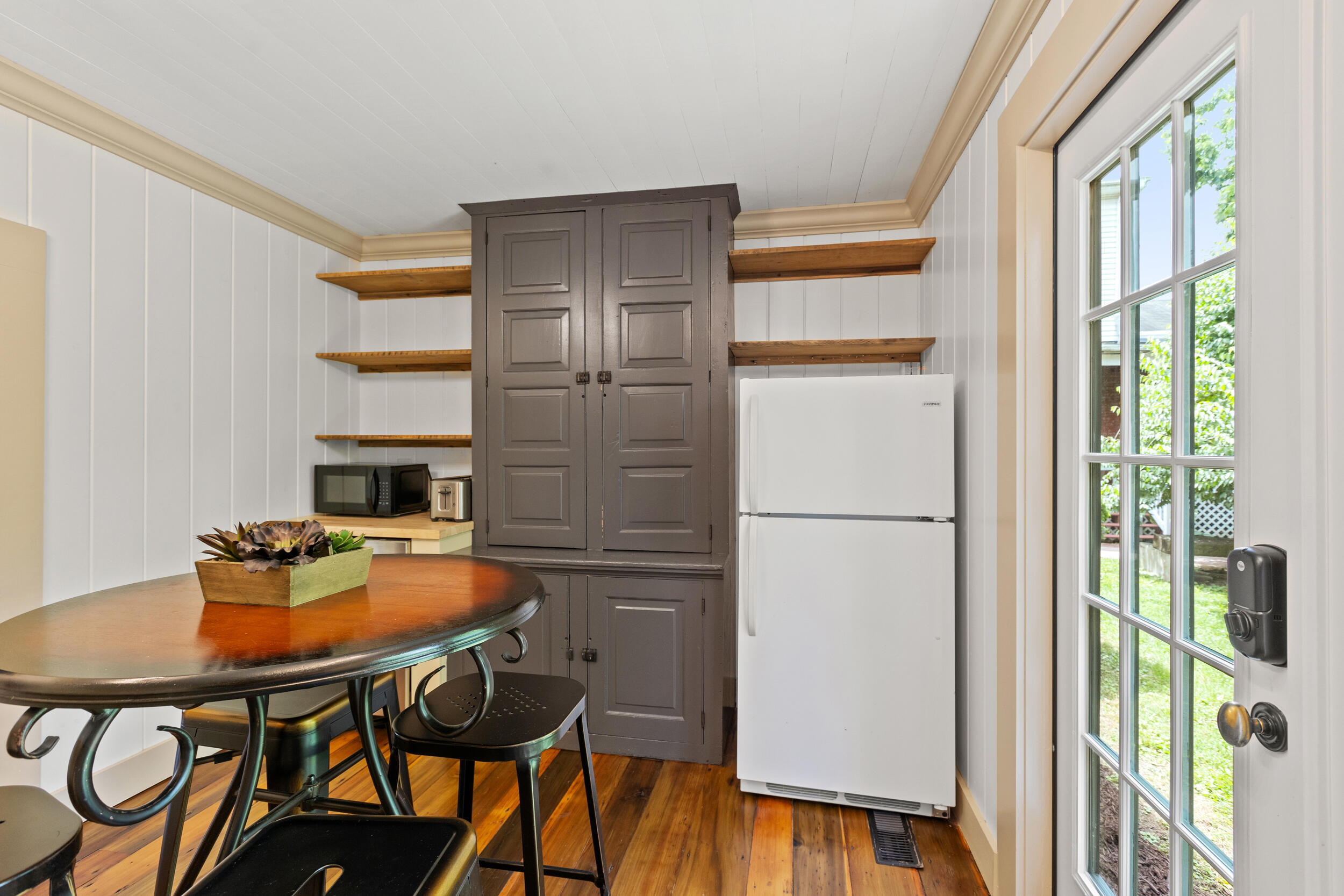 361 S Upper Street Property Photo 17
