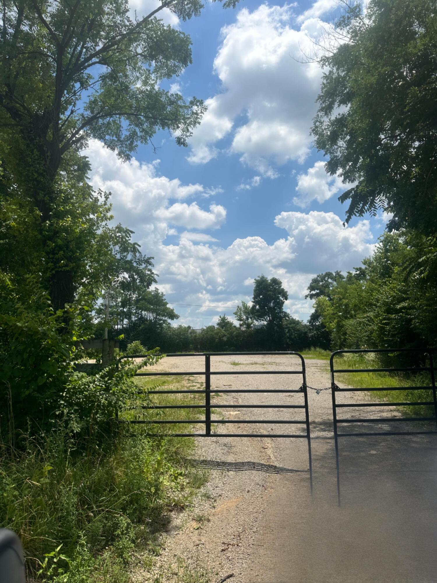 401 S Forbes Road Property Photo 4