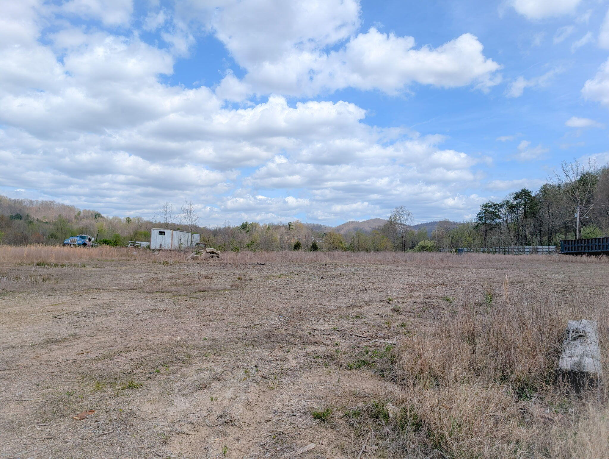 6235 S Highway 25 Property Photo 5