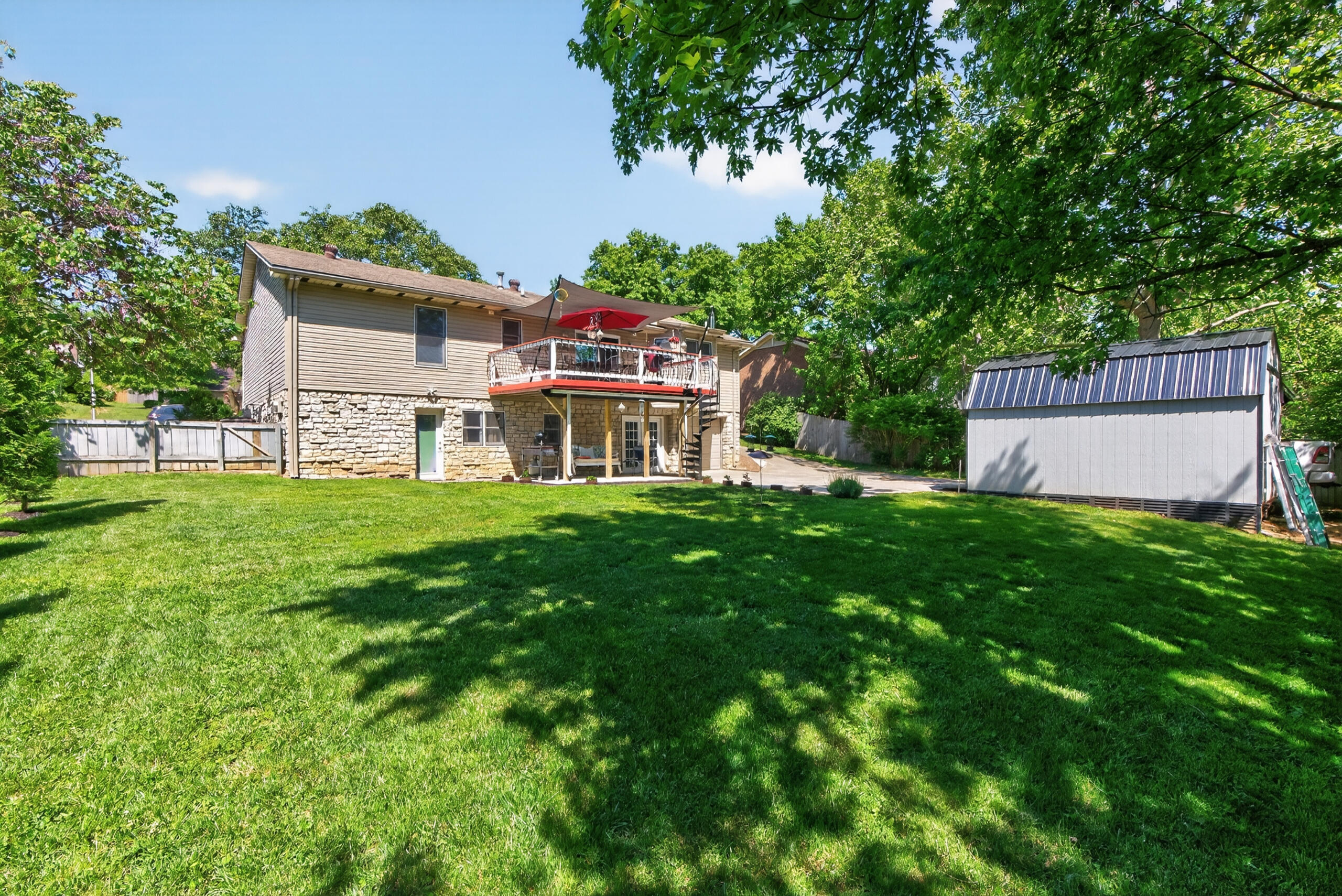 1136 Chinoe Road Property Photo 34