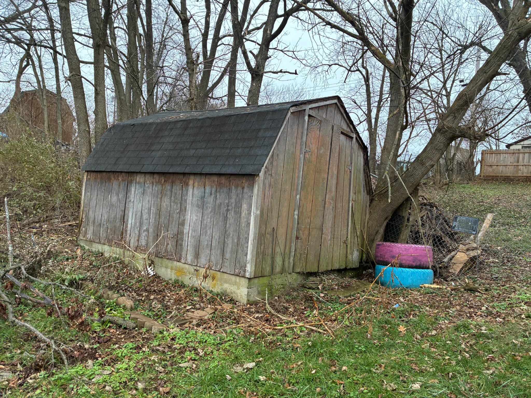 209 5th Street Property Photo 4