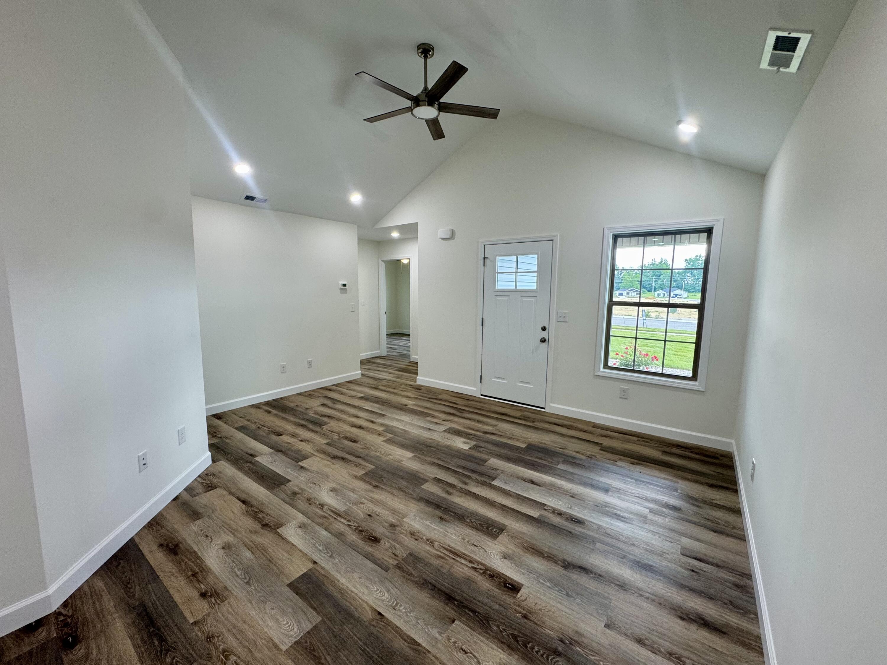 114 Bow Bridge Drive Property Photo 3