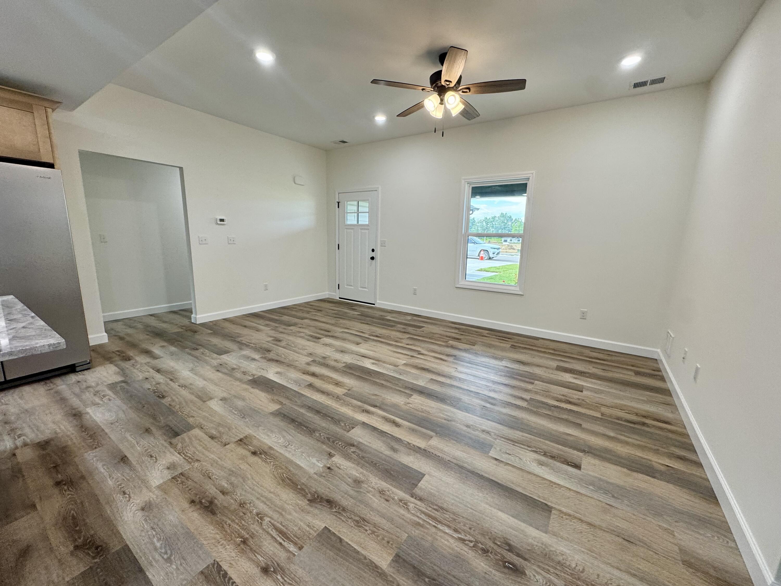 116 Bow Bridge Drive Property Photo 6