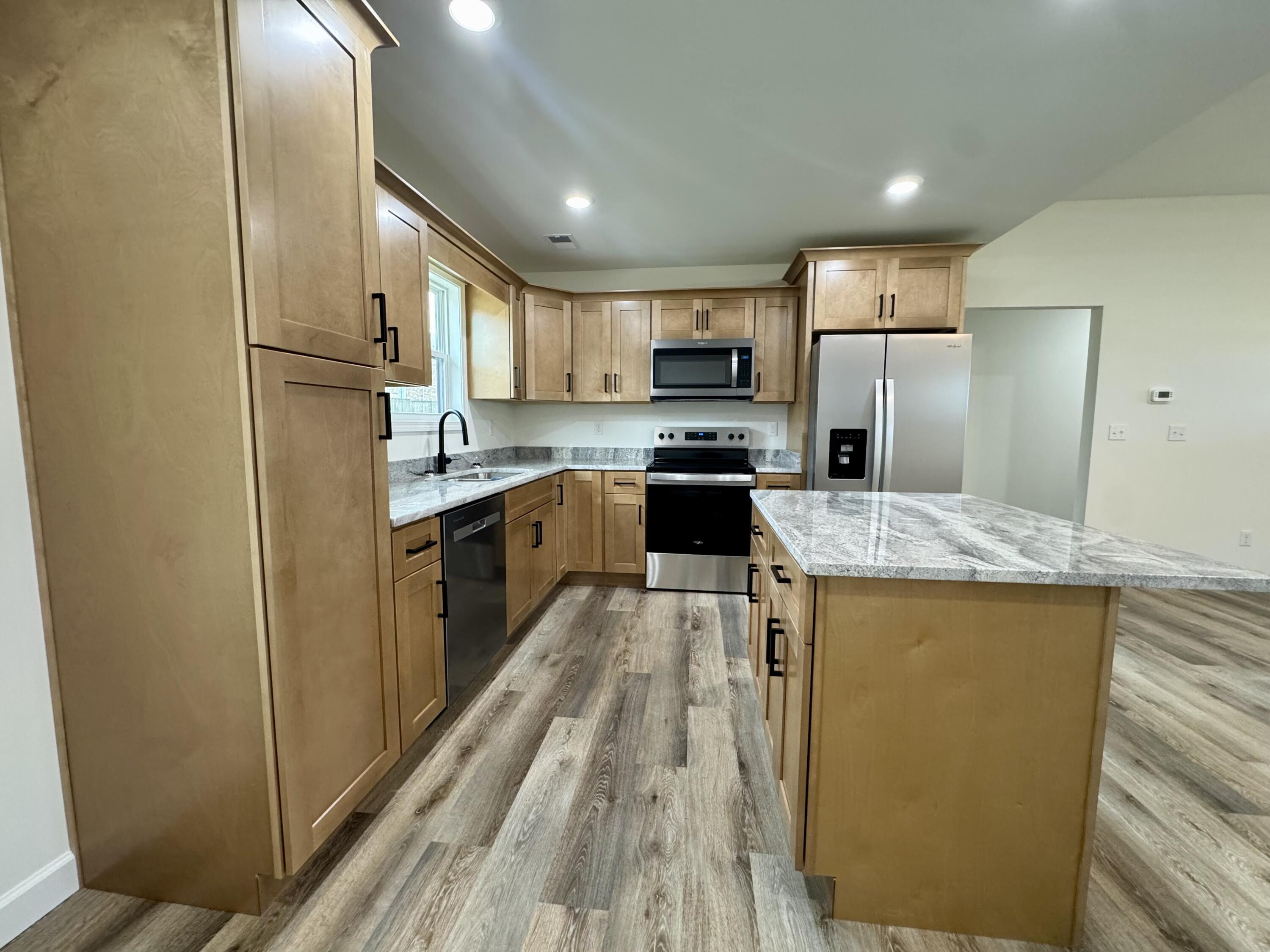 116 Bow Bridge Drive Property Photo 8
