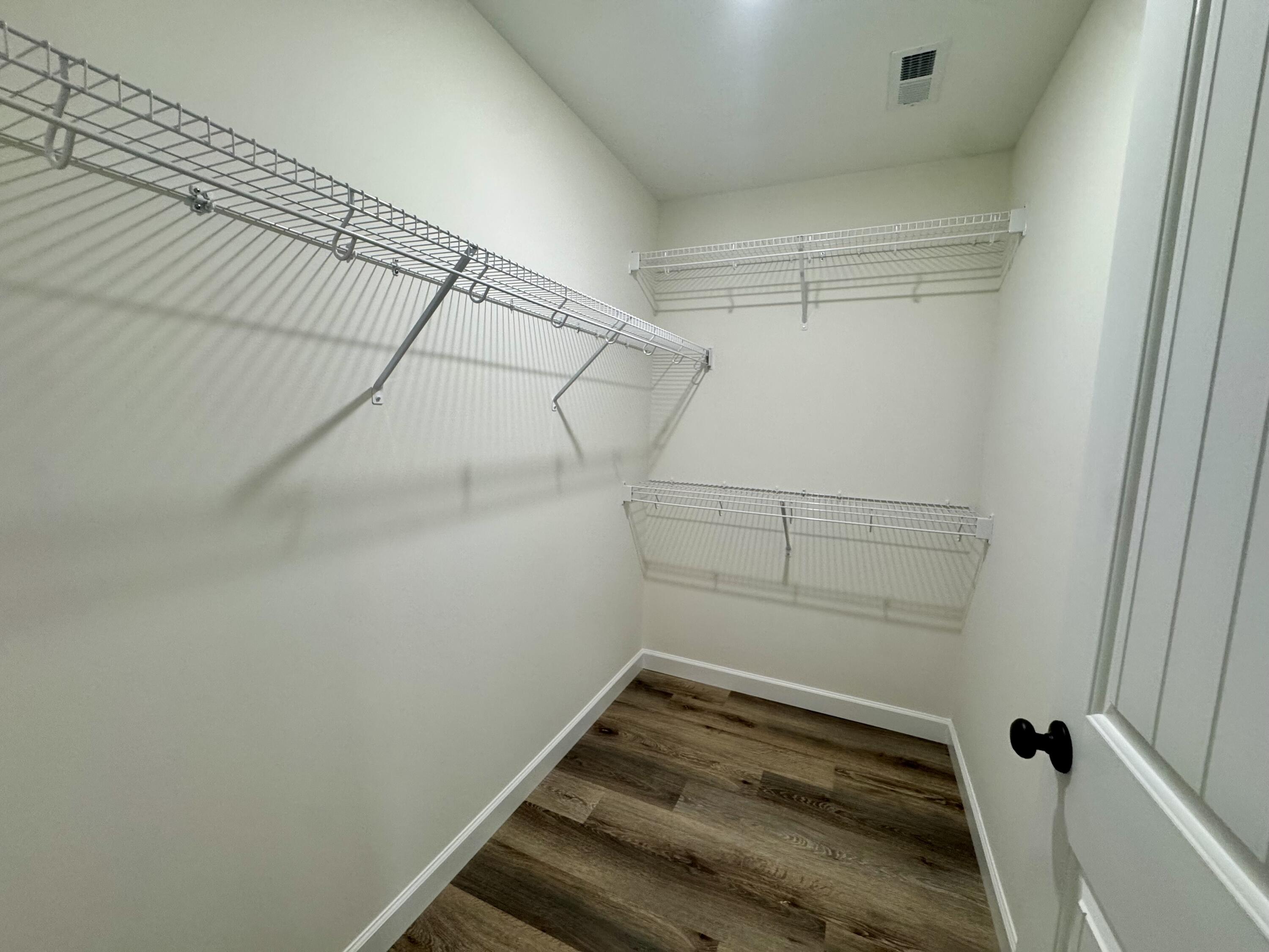 116 Bow Bridge Drive Property Photo 12