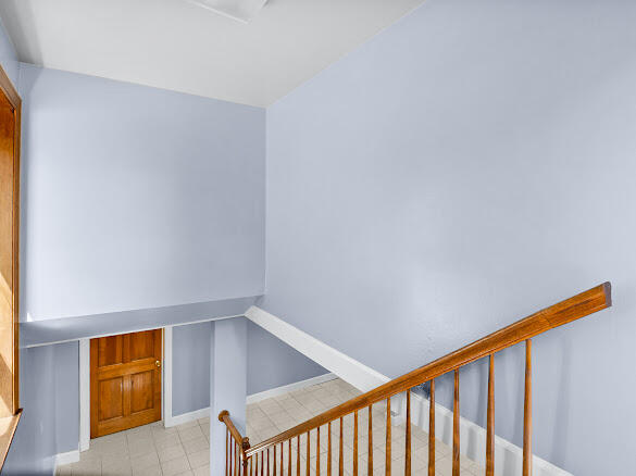 105 W 5th Street Property Photo 9
