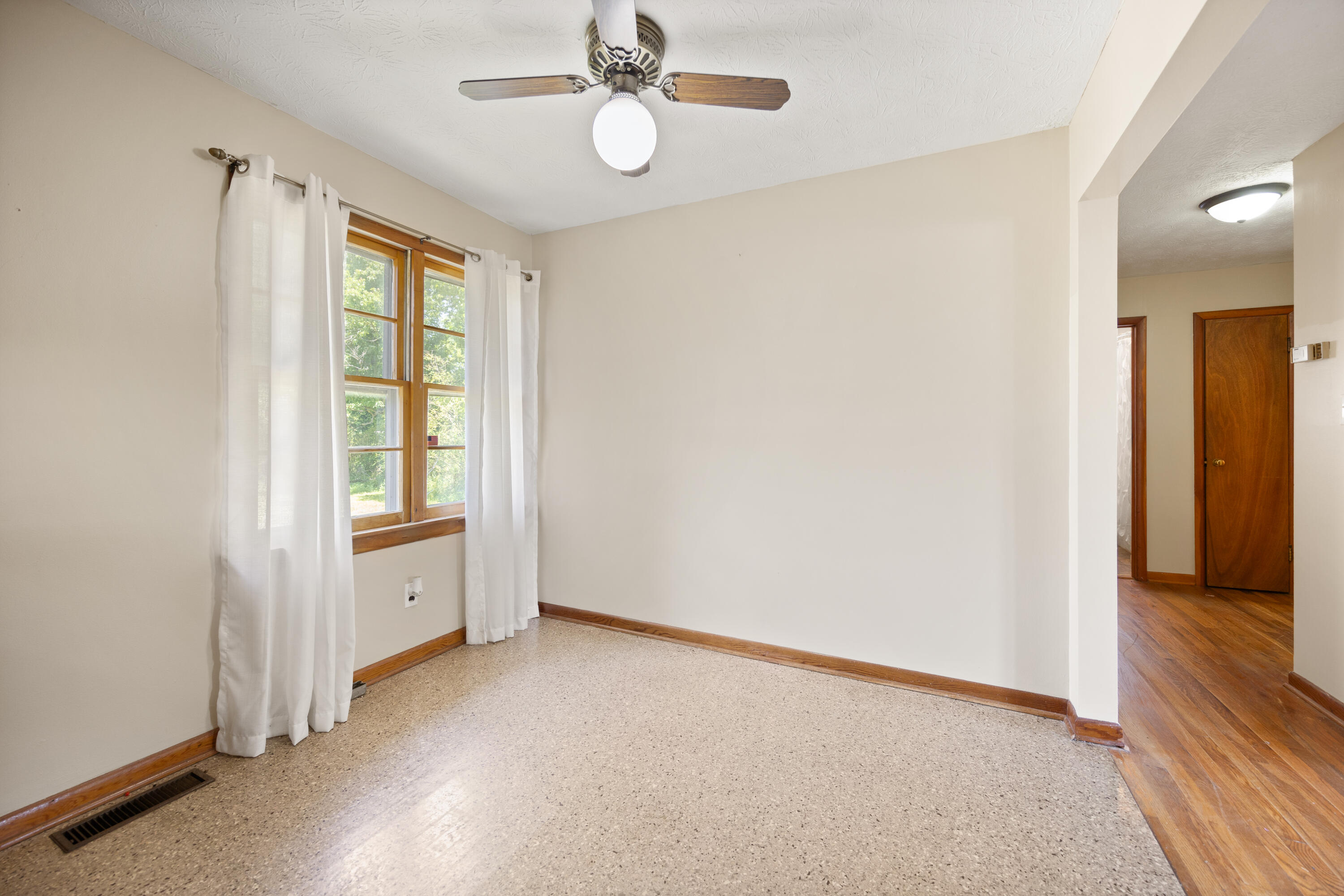 2413 Us-127 Property Photo 7