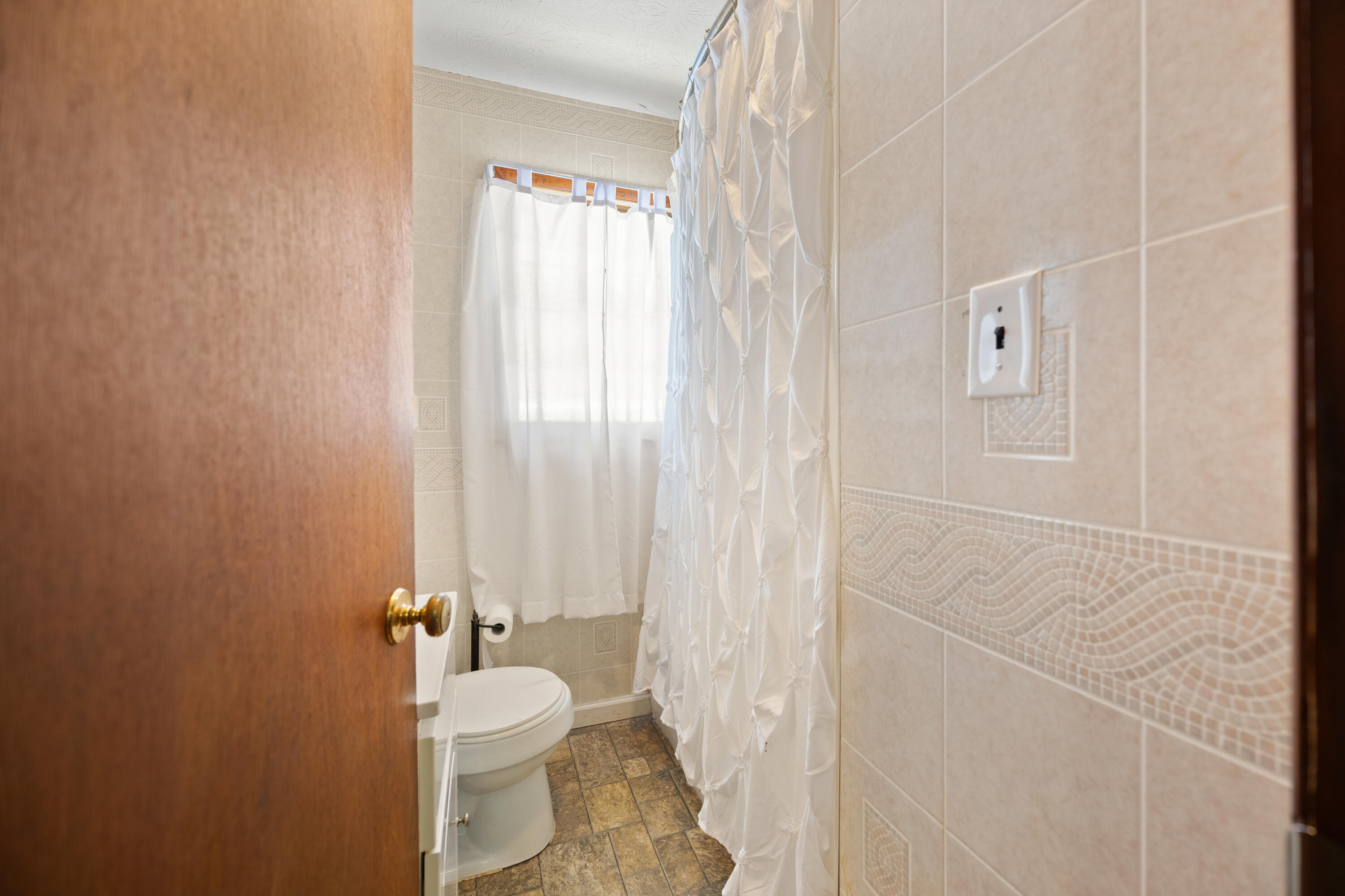 2413 Us-127 Property Photo 14
