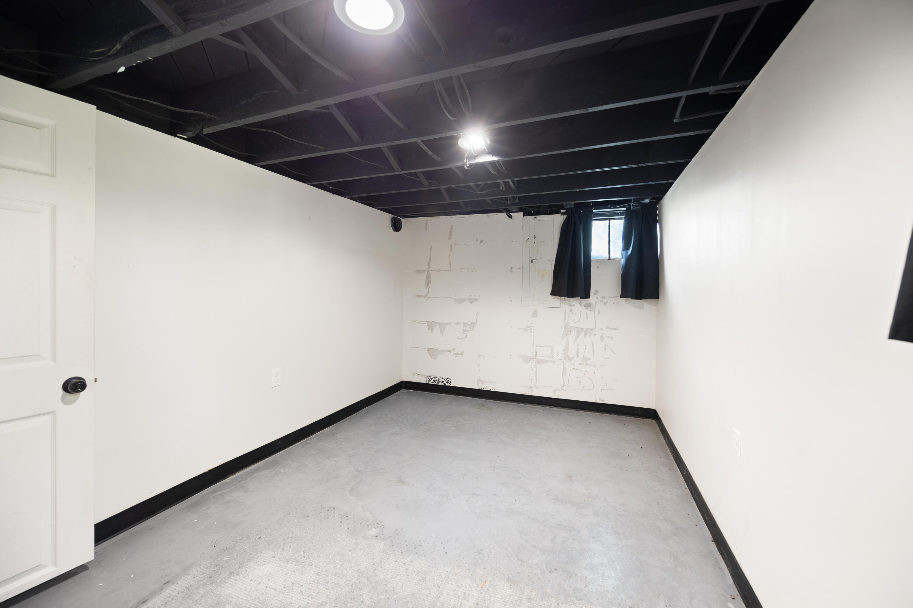 2413 Us-127 Property Photo 17