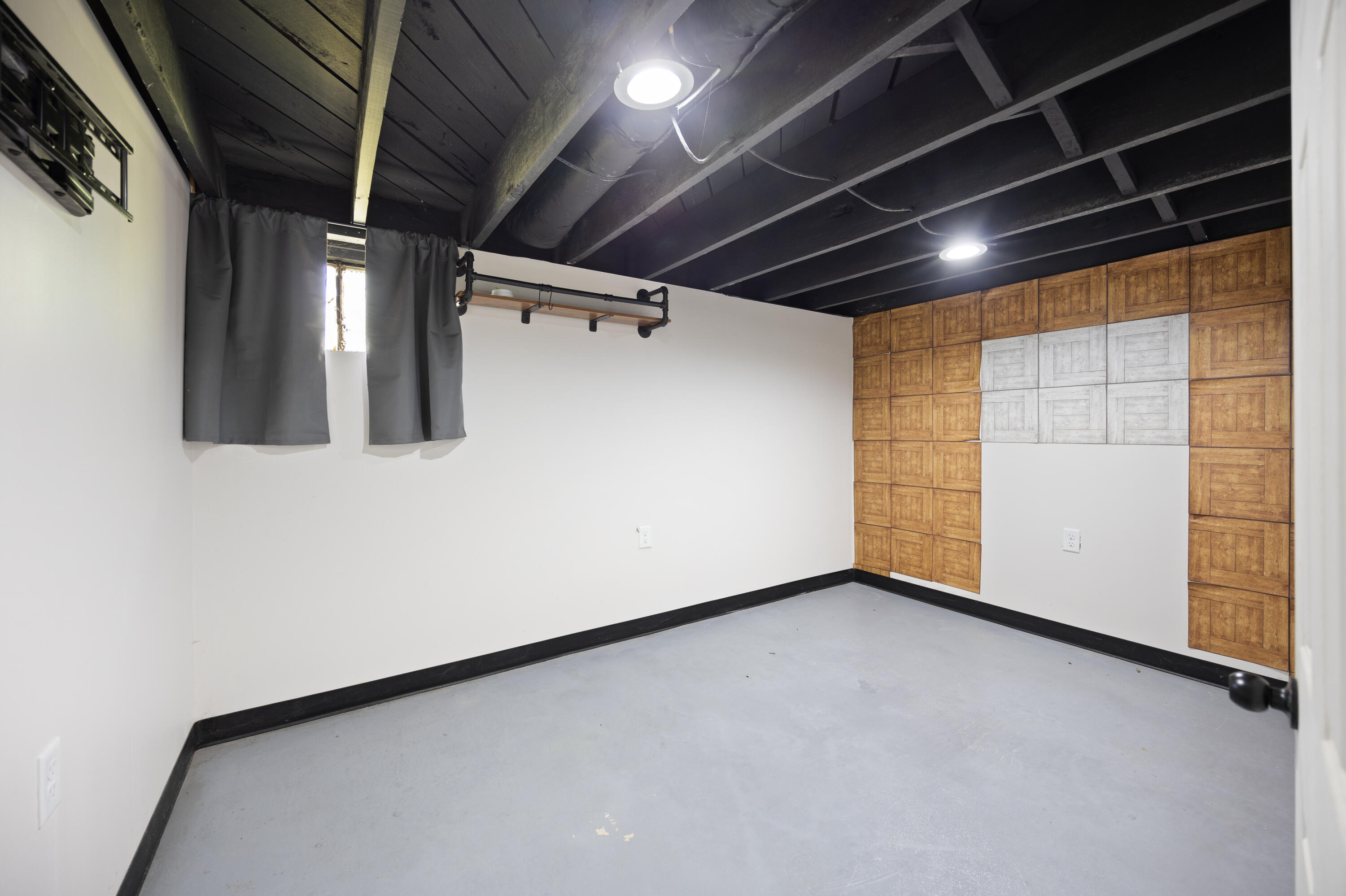 2413 Us-127 Property Photo 20