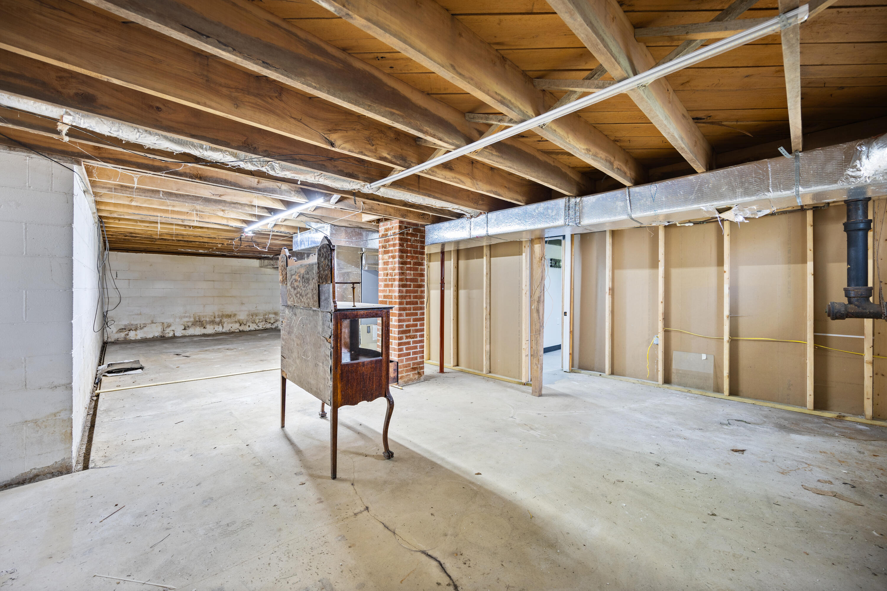 2413 Us-127 Property Photo 21