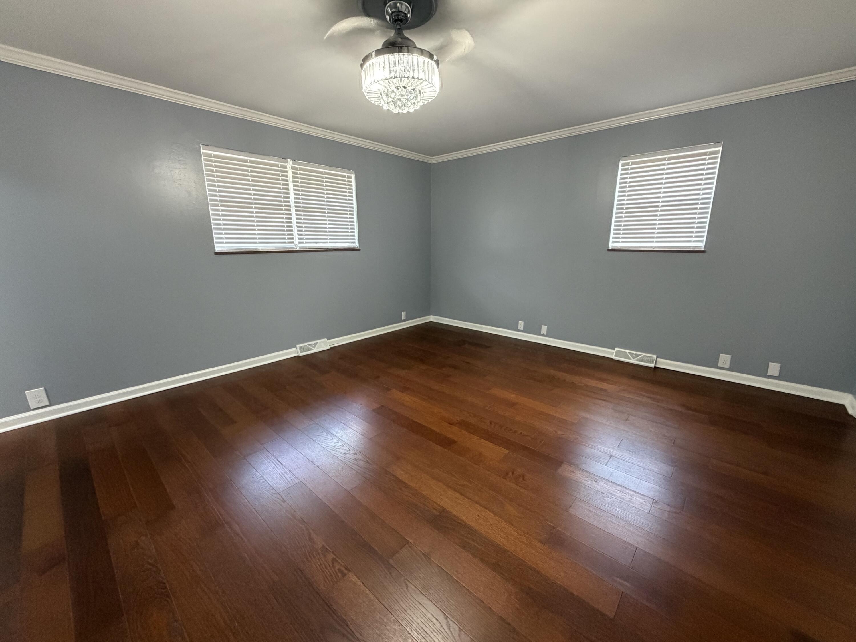 1107 Circle Drive Property Photo 11