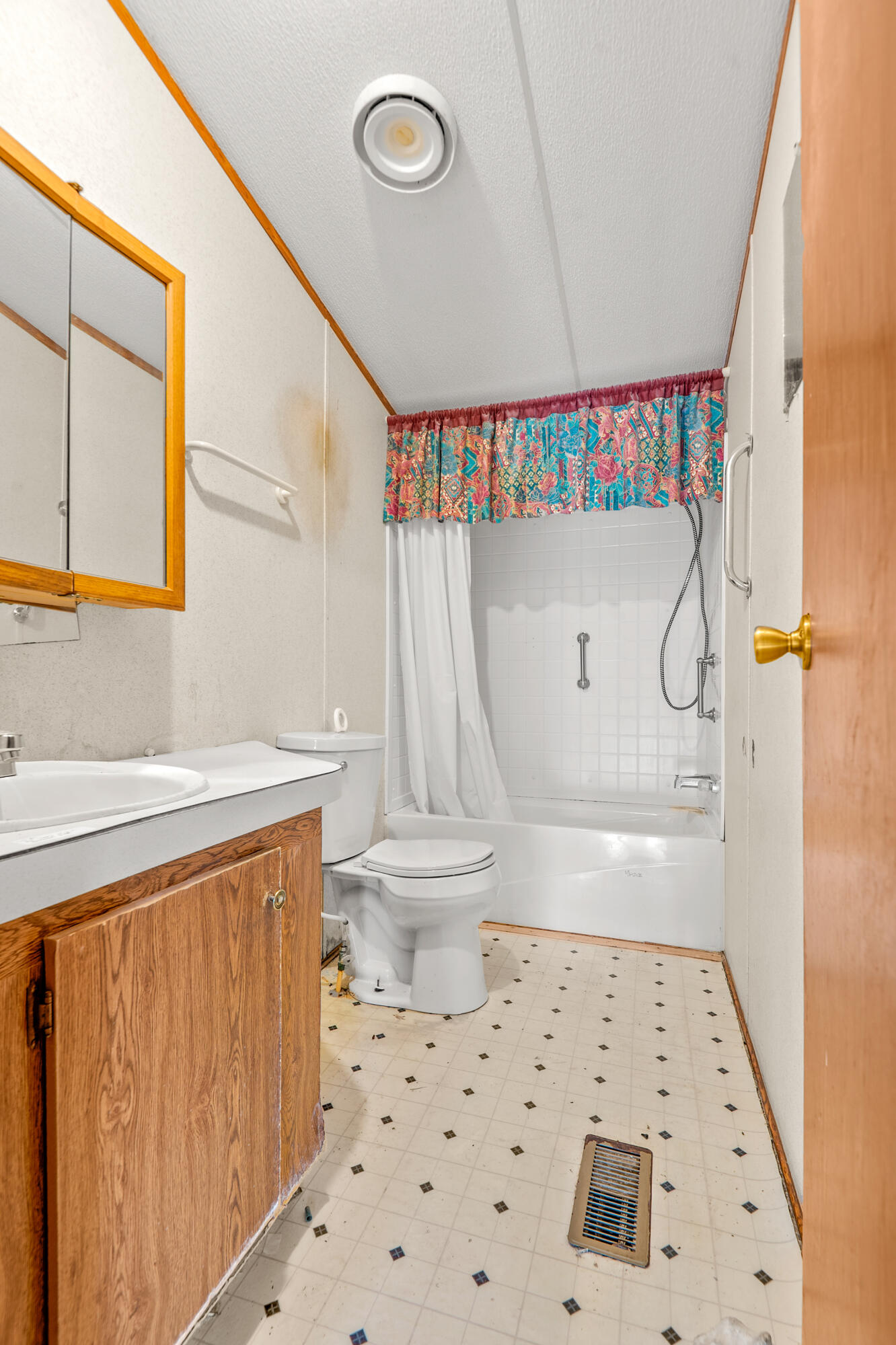 154 Arkle Road Property Photo 9