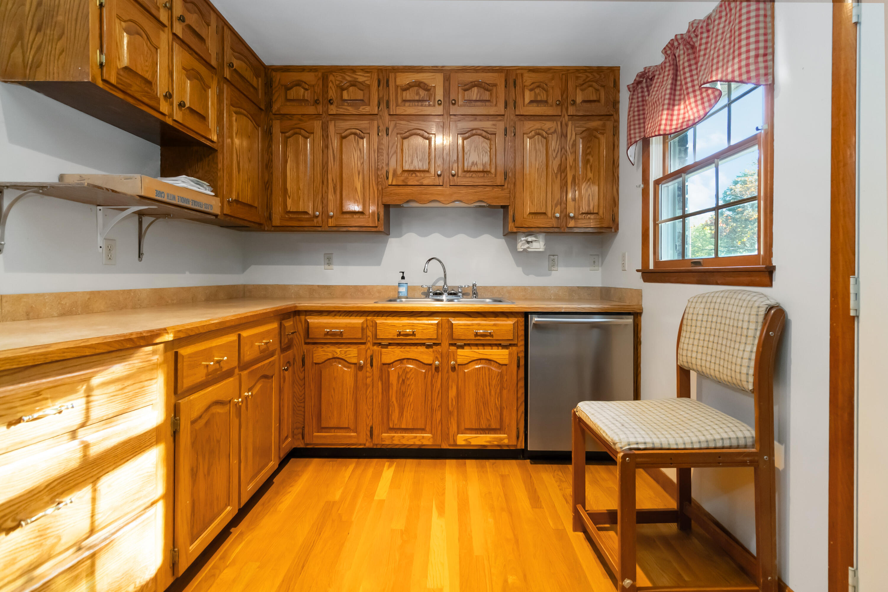 24 Beehive Lane Property Photo 15