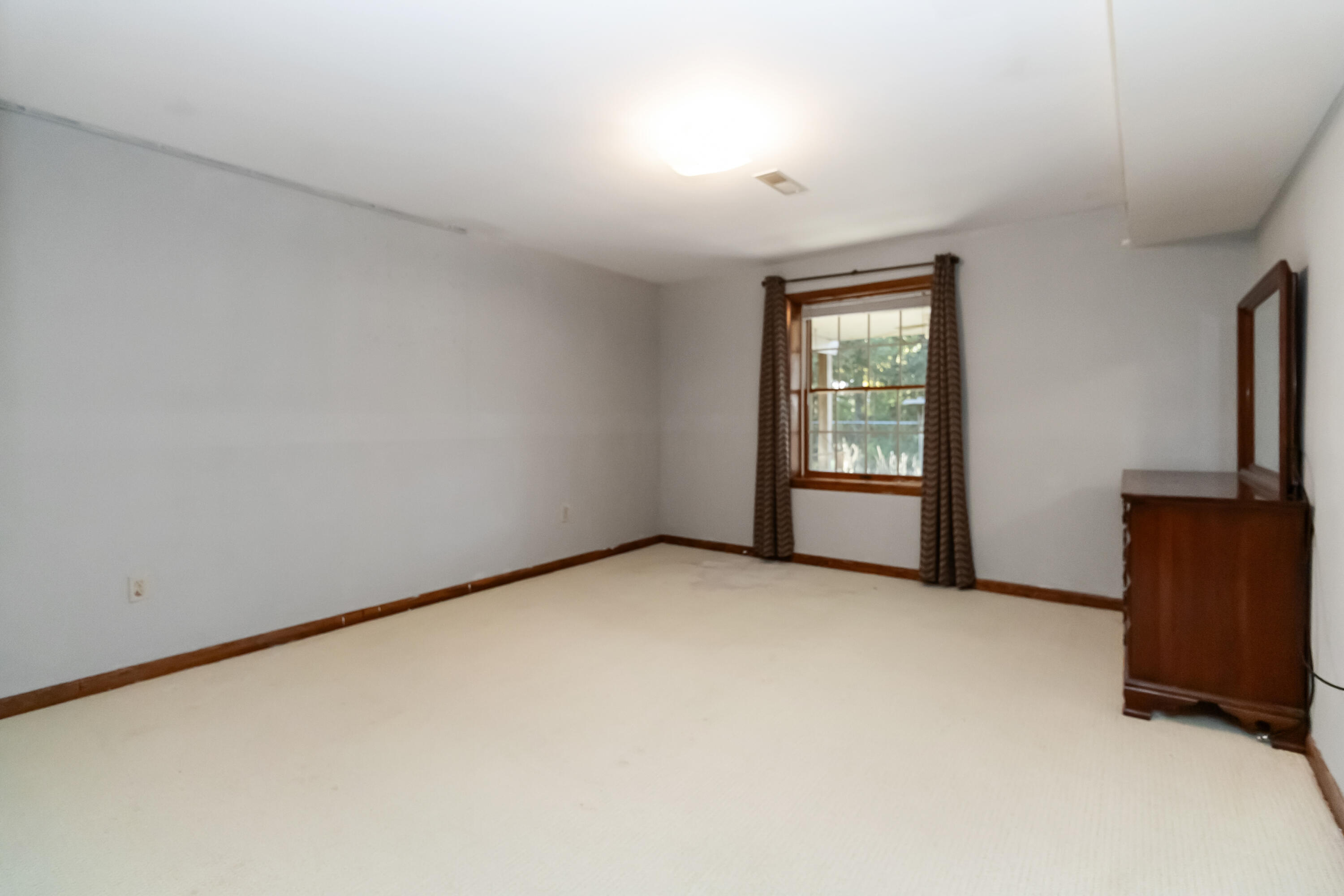 24 Beehive Lane Property Photo 22