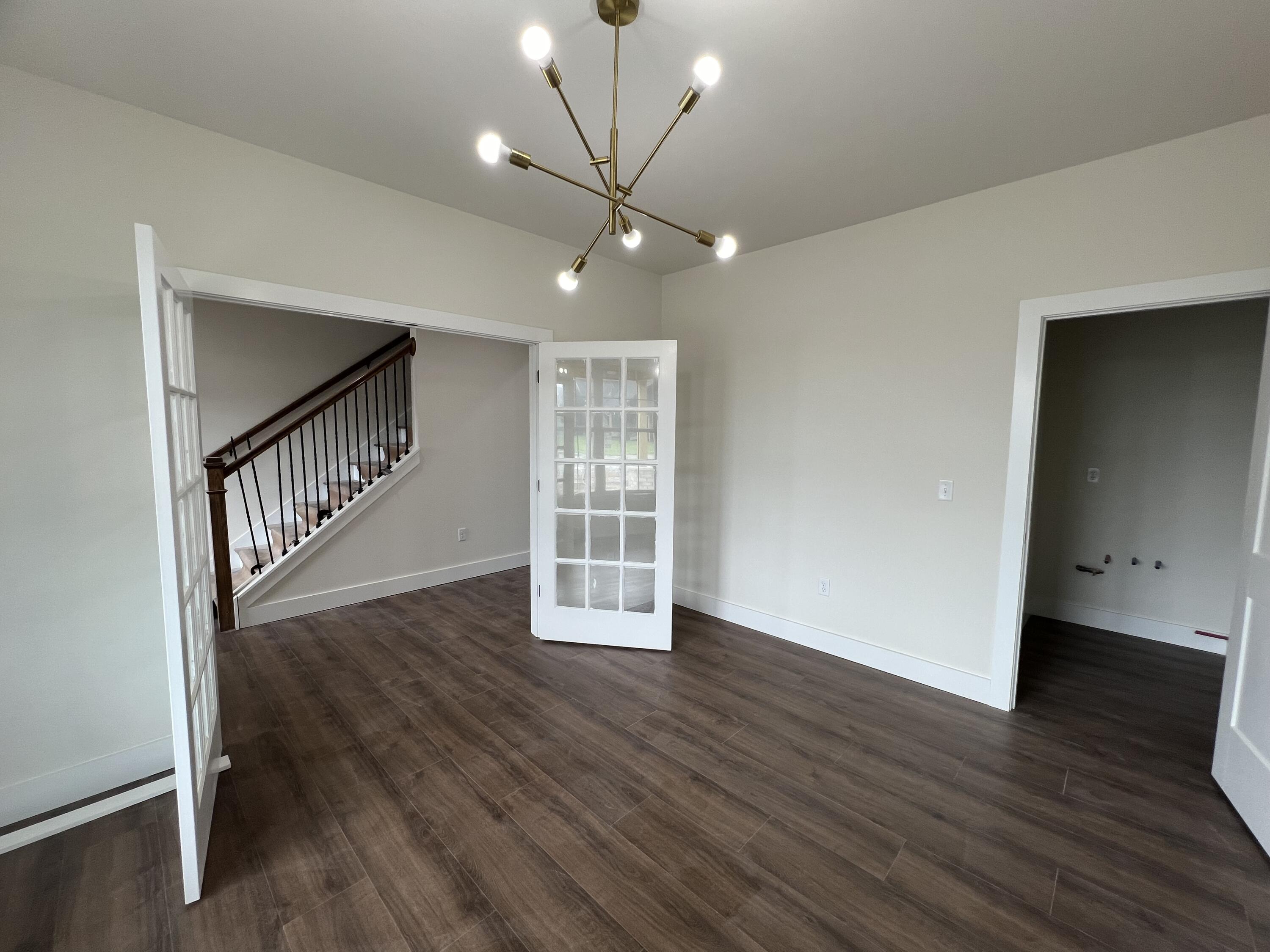 517 Chickasaw Drive Property Photo 5
