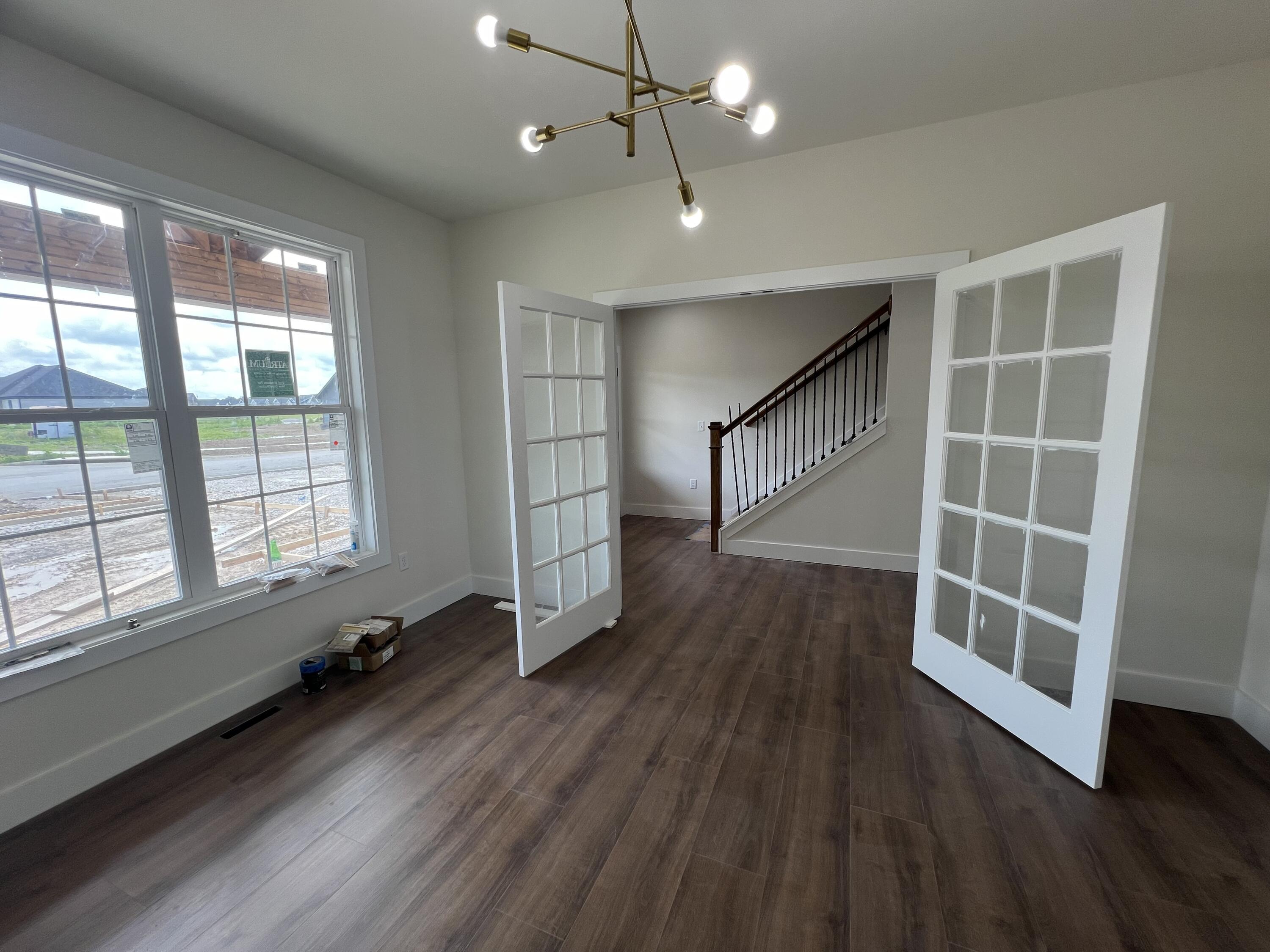 517 Chickasaw Drive Property Photo 6