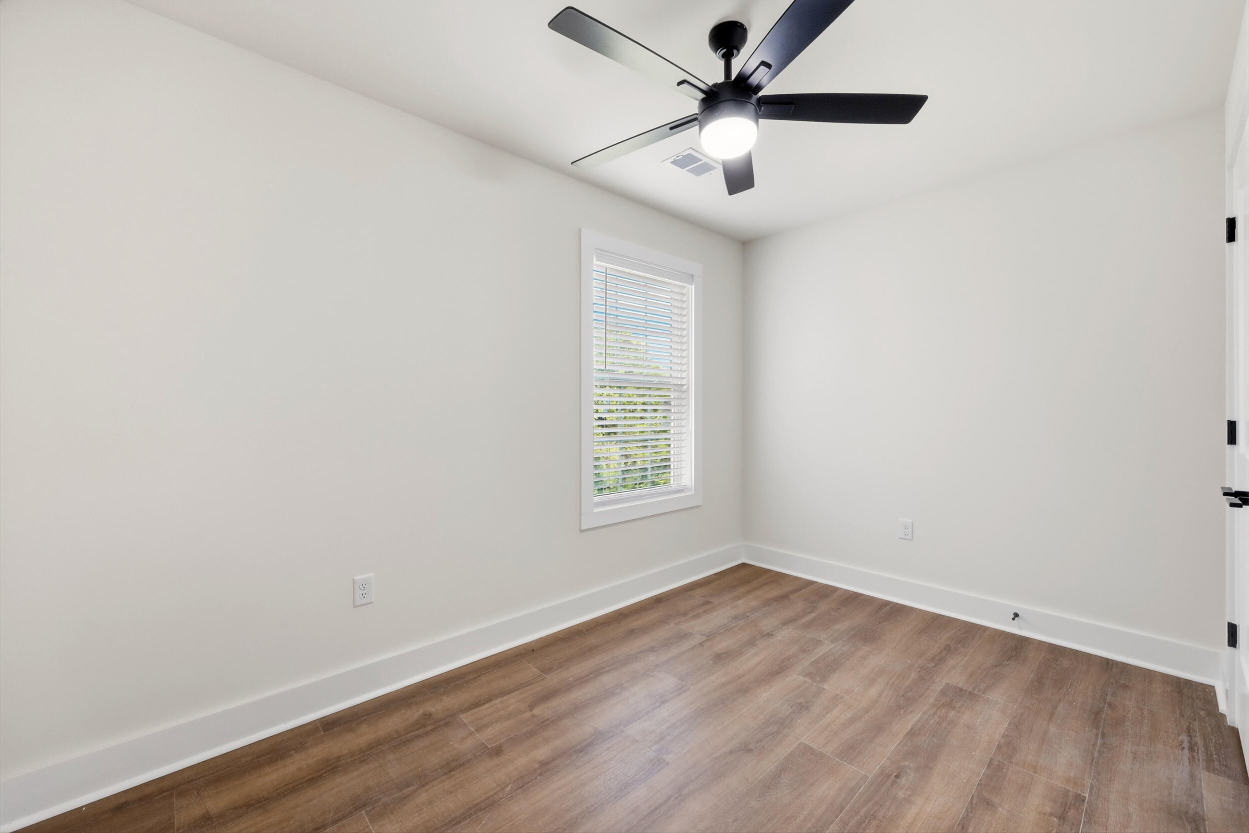 517 Chickasaw Drive Property Photo 24