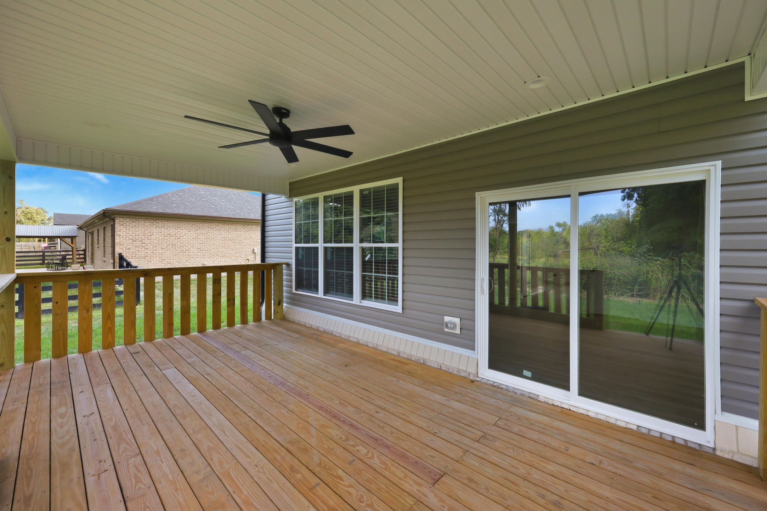 517 Chickasaw Drive Property Photo 32