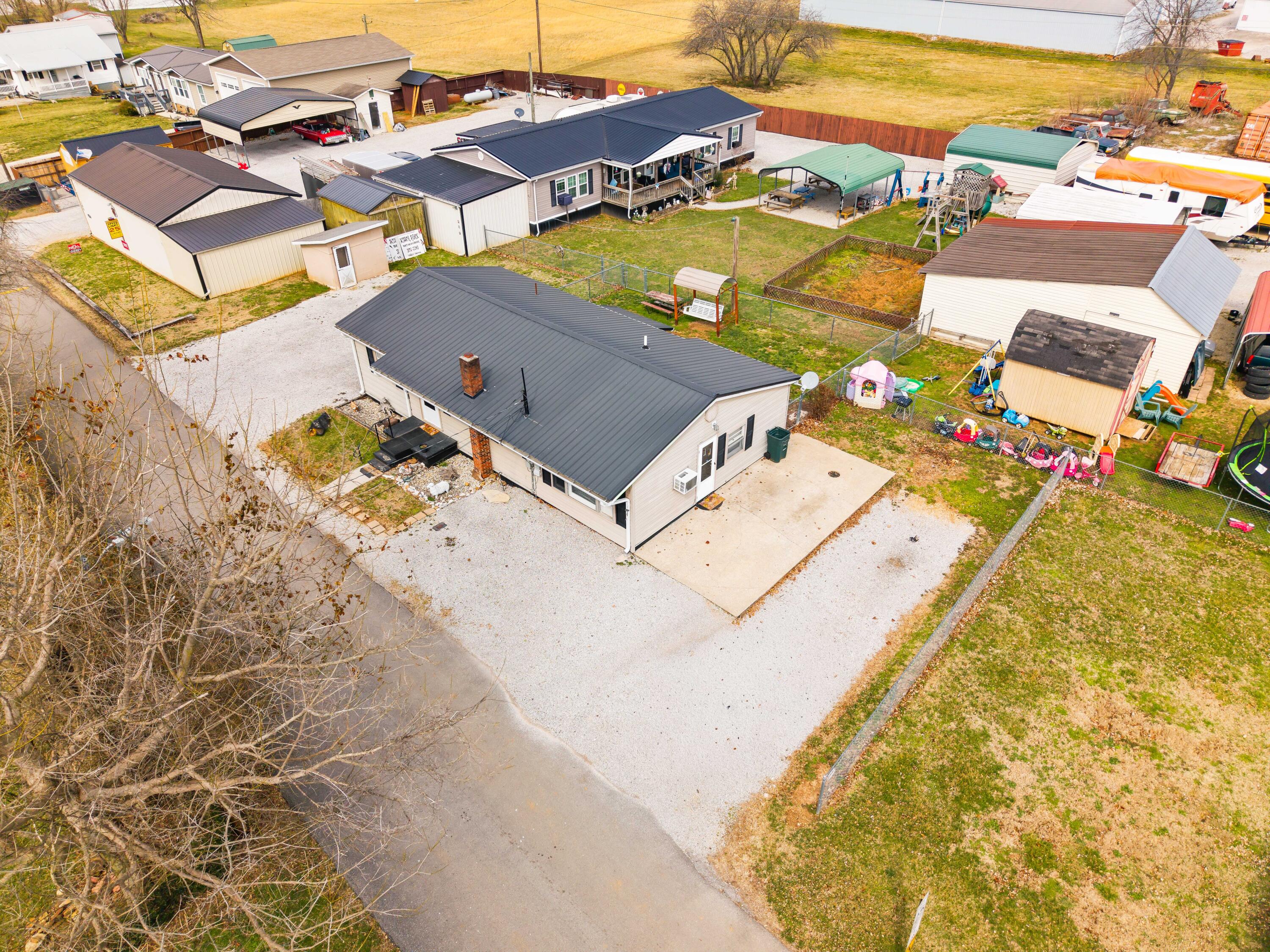 299 Tate Drive Property Photo 32