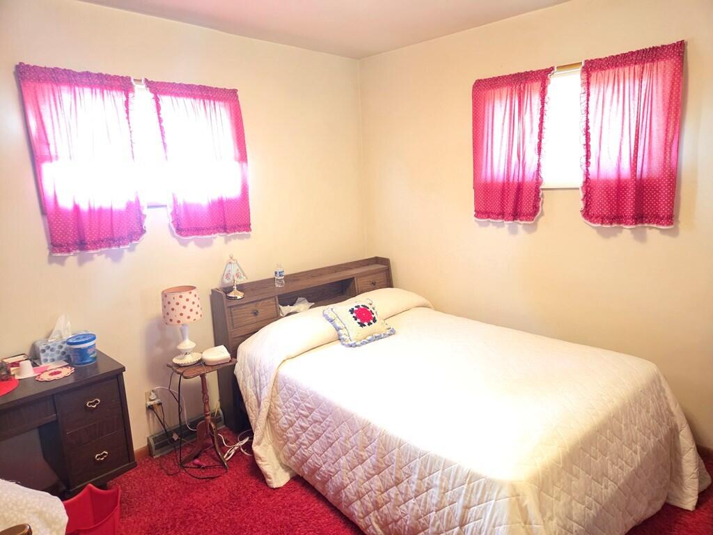 1514 Helena Road Property Photo 6