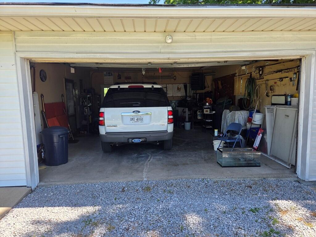 1514 Helena Road Property Photo 11